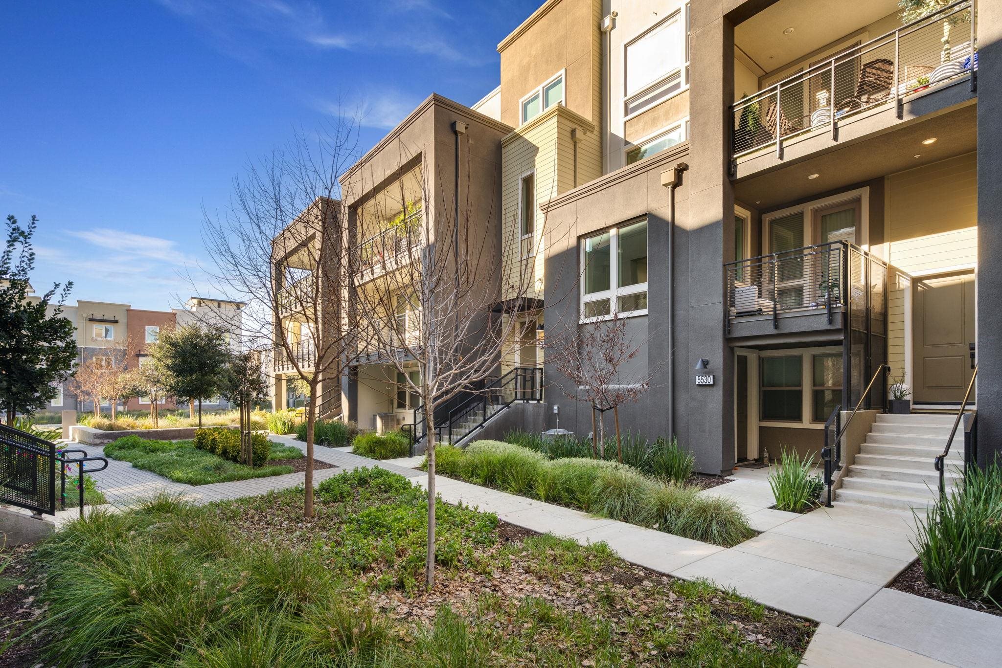 Detail Gallery Image 44 of 44 For 5532 Stout St, Dublin,  CA 94568 - 3 Beds | 3 Baths