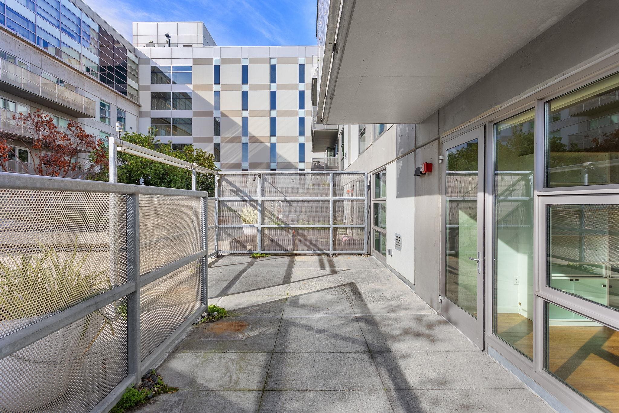 Detail Gallery Image 14 of 19 For 428 Alice St #304,  Oakland,  CA 94607 - 1 Beds | 1 Baths