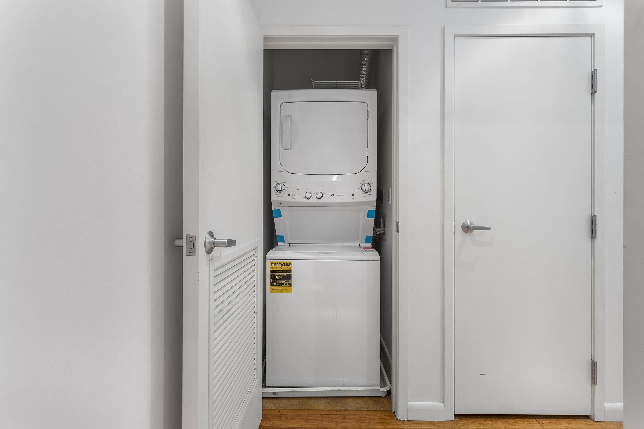 428 Alice St UNIT&nbsp;304, Oakland, CA, 94607