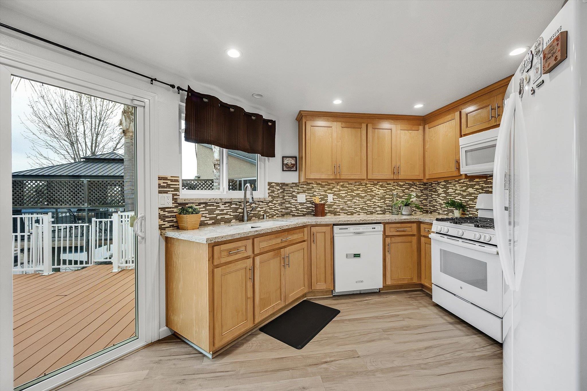 Detail Gallery Image 11 of 40 For 2101 Portside Ct, Discovery Bay,  CA 94505 - 3 Beds | 2 Baths