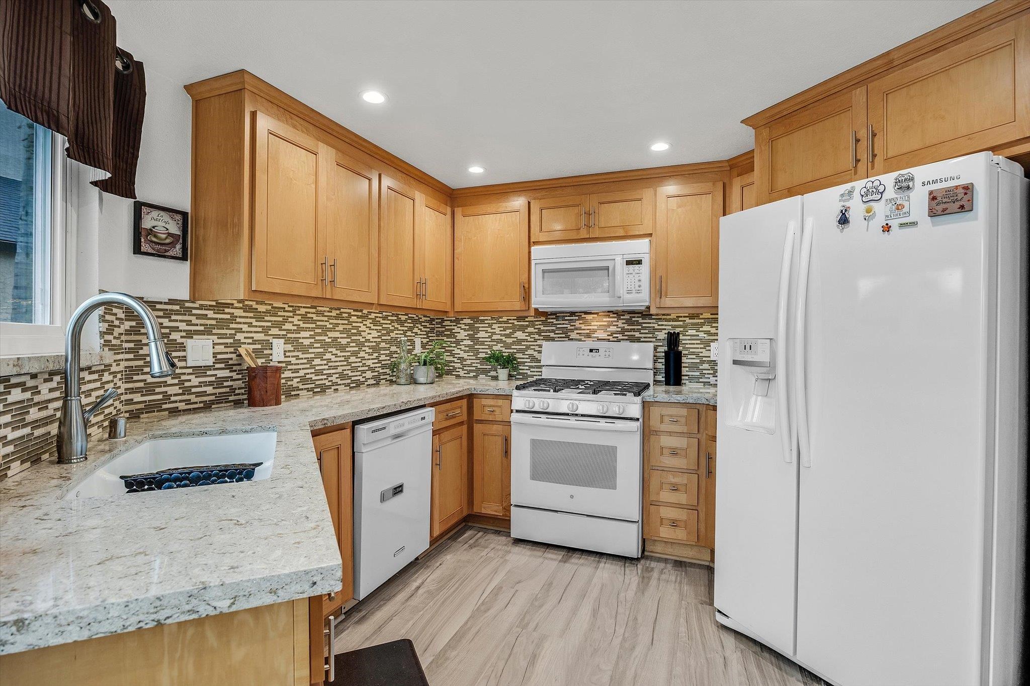 Detail Gallery Image 12 of 40 For 2101 Portside Ct, Discovery Bay,  CA 94505 - 3 Beds | 2 Baths