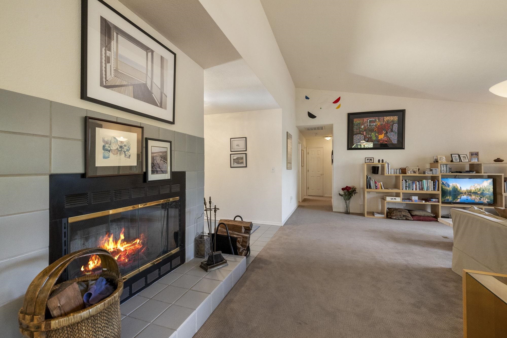 Detail Gallery Image 7 of 60 For 19099 Raboul Court, Groveland,  CA 95321-0000 - 3 Beds | 2 Baths