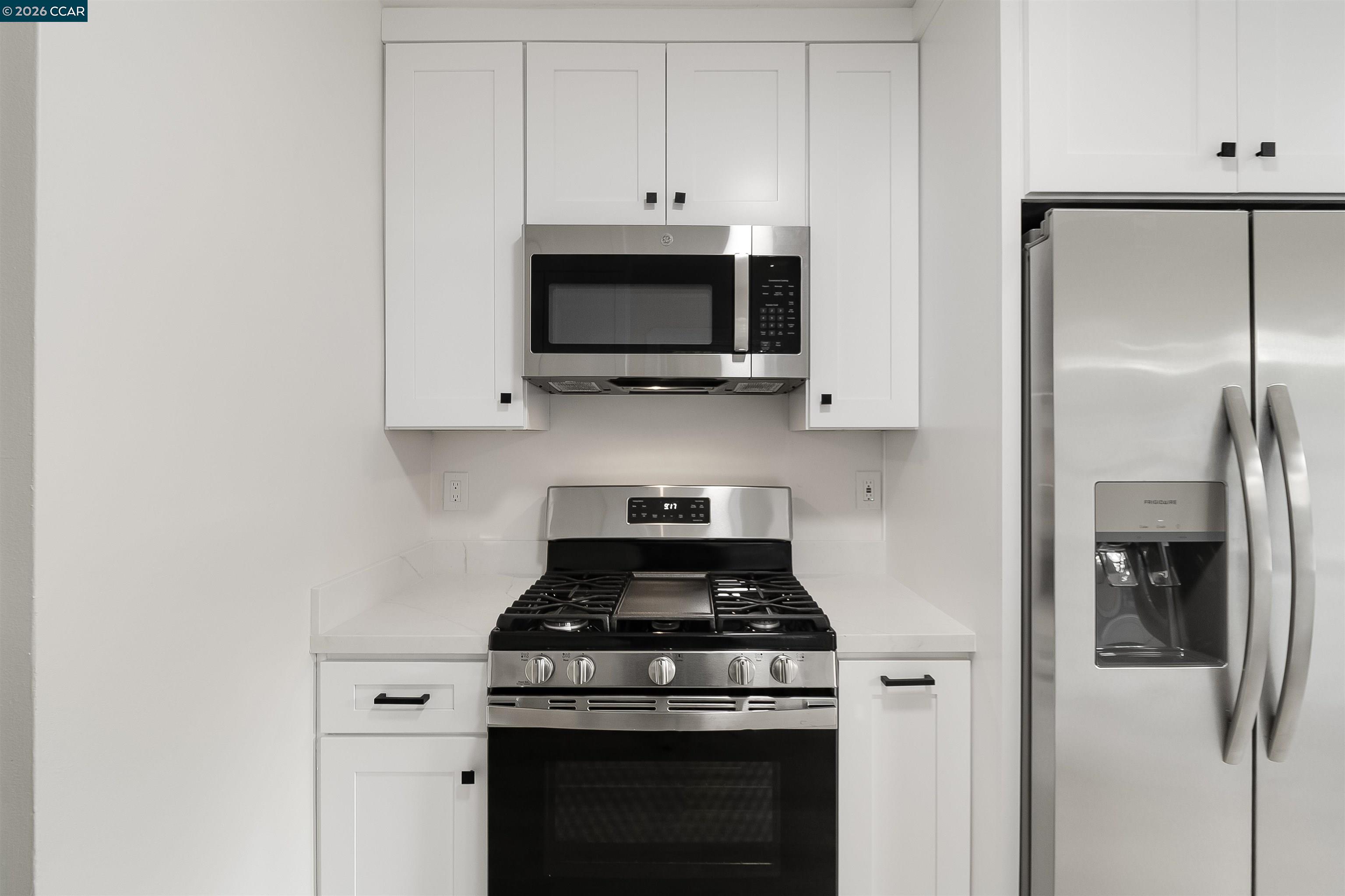 Detail Gallery Image 15 of 41 For 1435 Broadway St, Vallejo,  CA 94590 - 2 Beds | 1 Baths