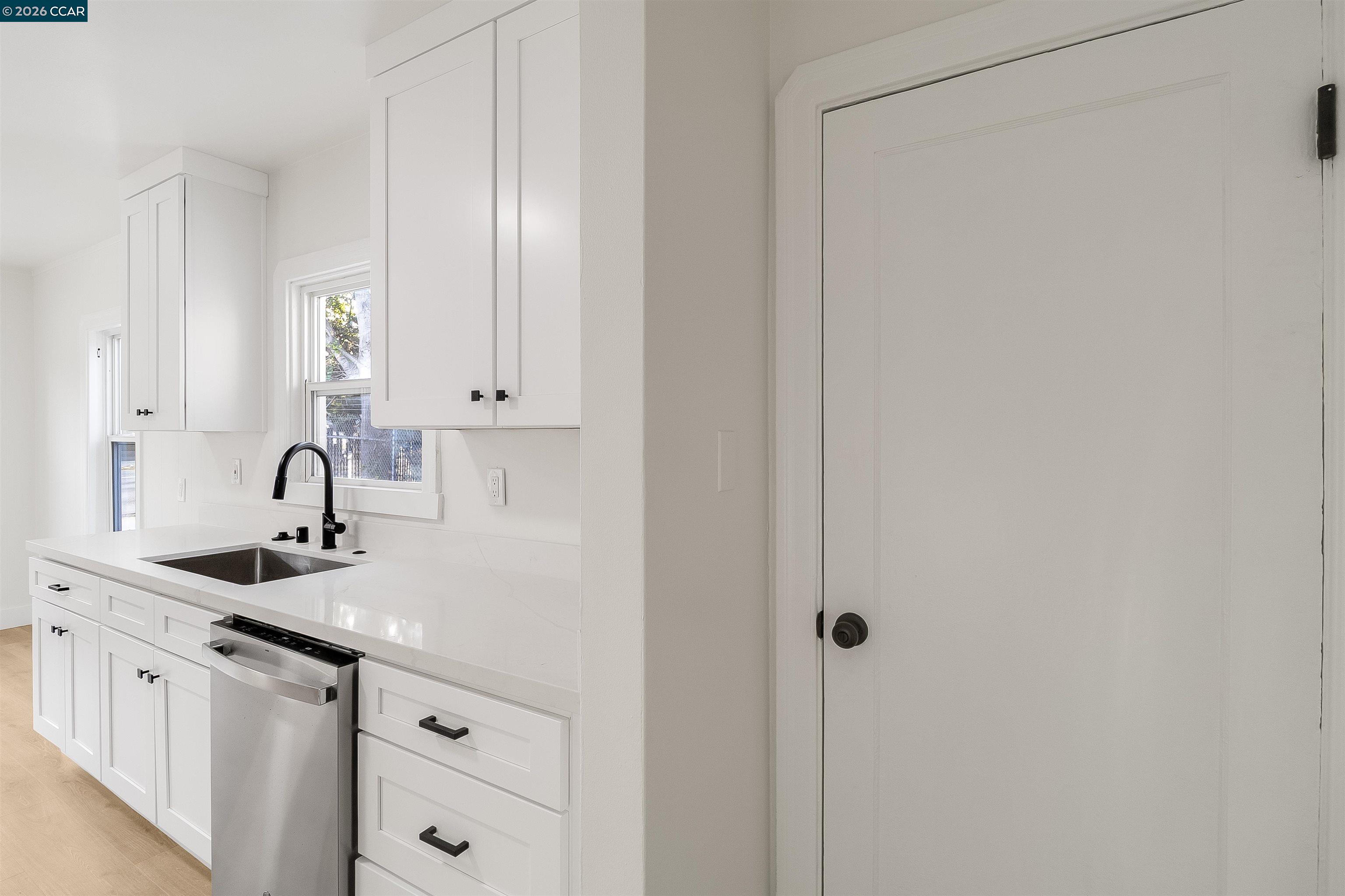 Detail Gallery Image 18 of 41 For 1435 Broadway St, Vallejo,  CA 94590 - 2 Beds | 1 Baths