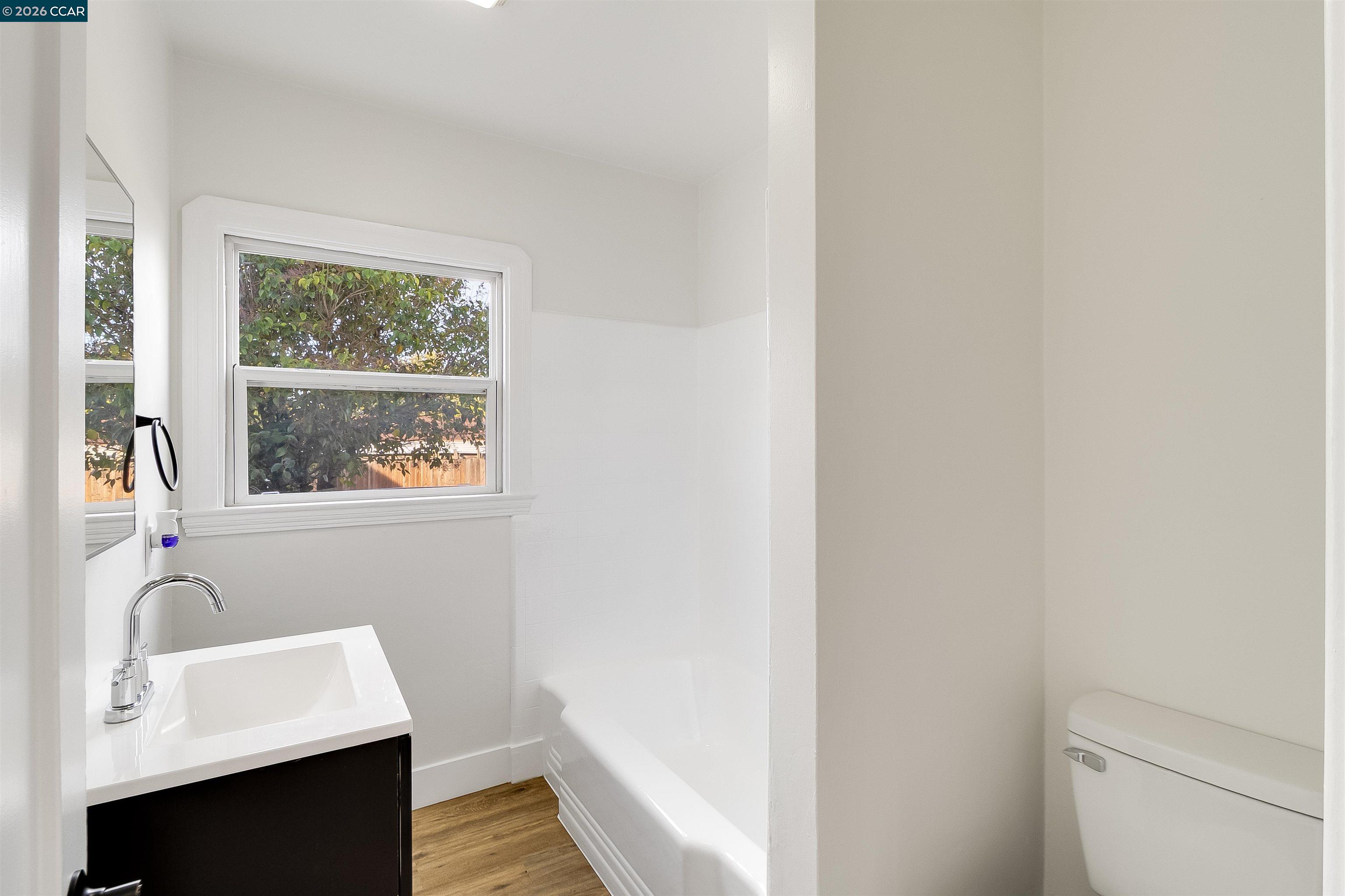 Detail Gallery Image 25 of 41 For 1435 Broadway St, Vallejo,  CA 94590 - 2 Beds | 1 Baths
