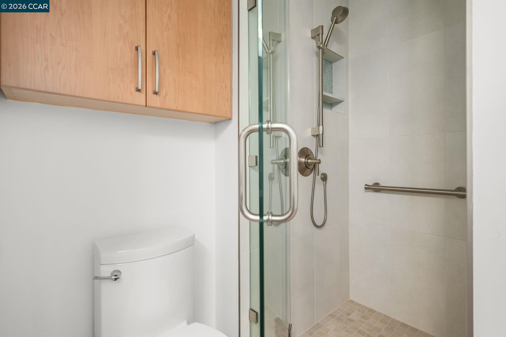 Photo #16: 41121422 Listing: Photo #16