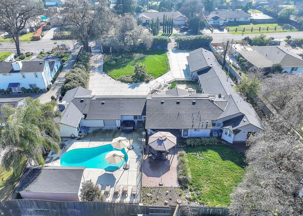 Detail Gallery Image 56 of 59 For 2033 Lucile Ave, Stockton,  CA 95209 - 5 Beds | 5 Baths