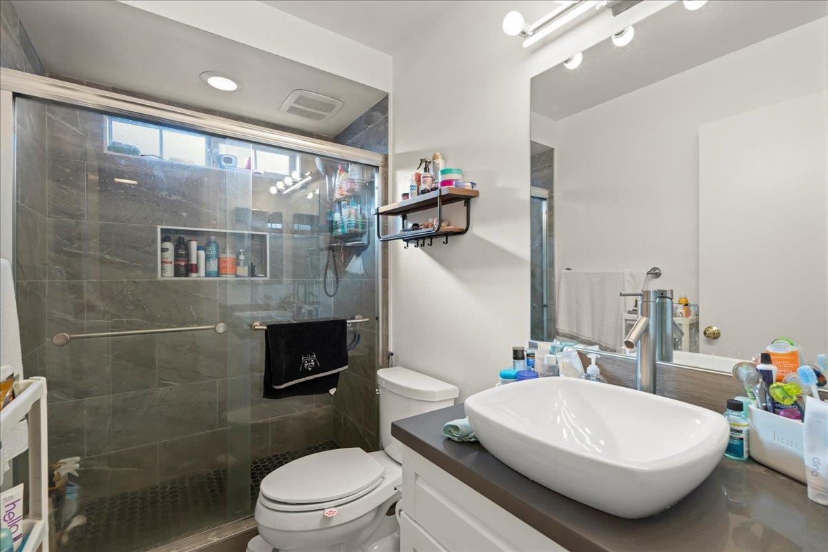 Detail Gallery Image 12 of 21 For 3223 Glendora Dr, San Mateo,  CA 94403 - – Beds | – Baths