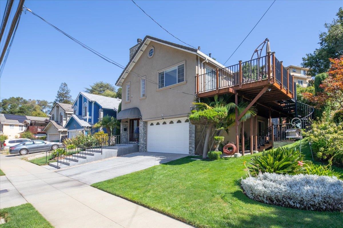 Detail Gallery Image 3 of 31 For 9400 Mountain Blvd, Oakland,  CA 94605 - 5 Beds | 3 Baths