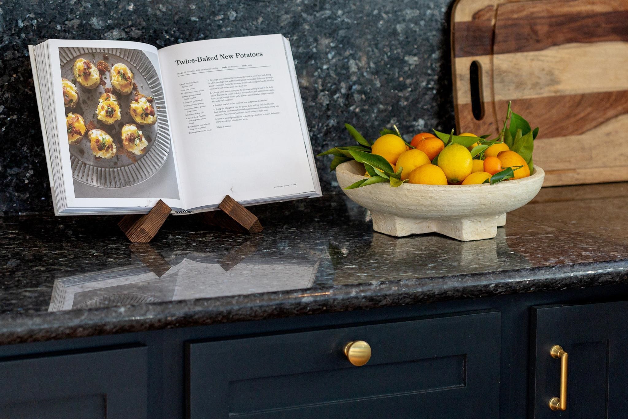 Detail Gallery Image 8 of 23 For 3501 66th Ave, Oakland,  CA 94605 - 2 Beds | 1 Baths