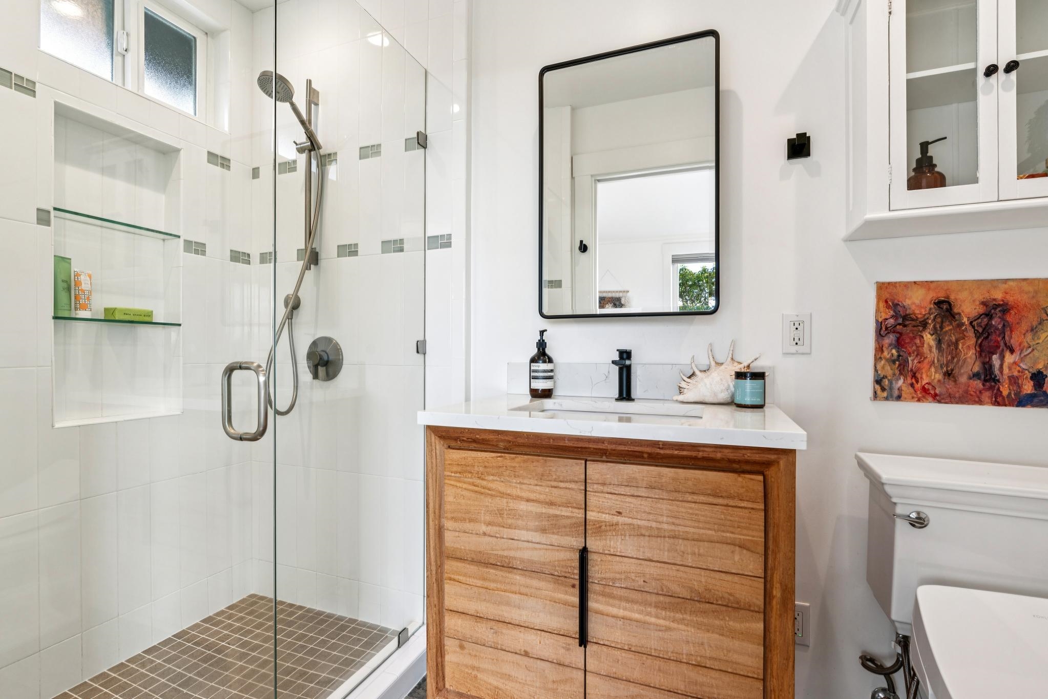 Detail Gallery Image 16 of 46 For 2728 Dohr Street, Berkeley,  CA 94702-2313 - 3 Beds | 2 Baths