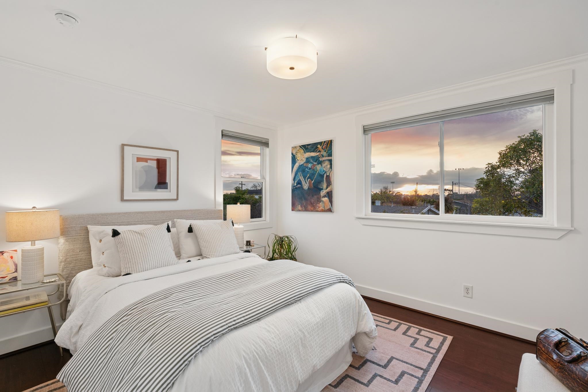 Detail Gallery Image 17 of 46 For 2728 Dohr Street, Berkeley,  CA 94702-2313 - 3 Beds | 2 Baths