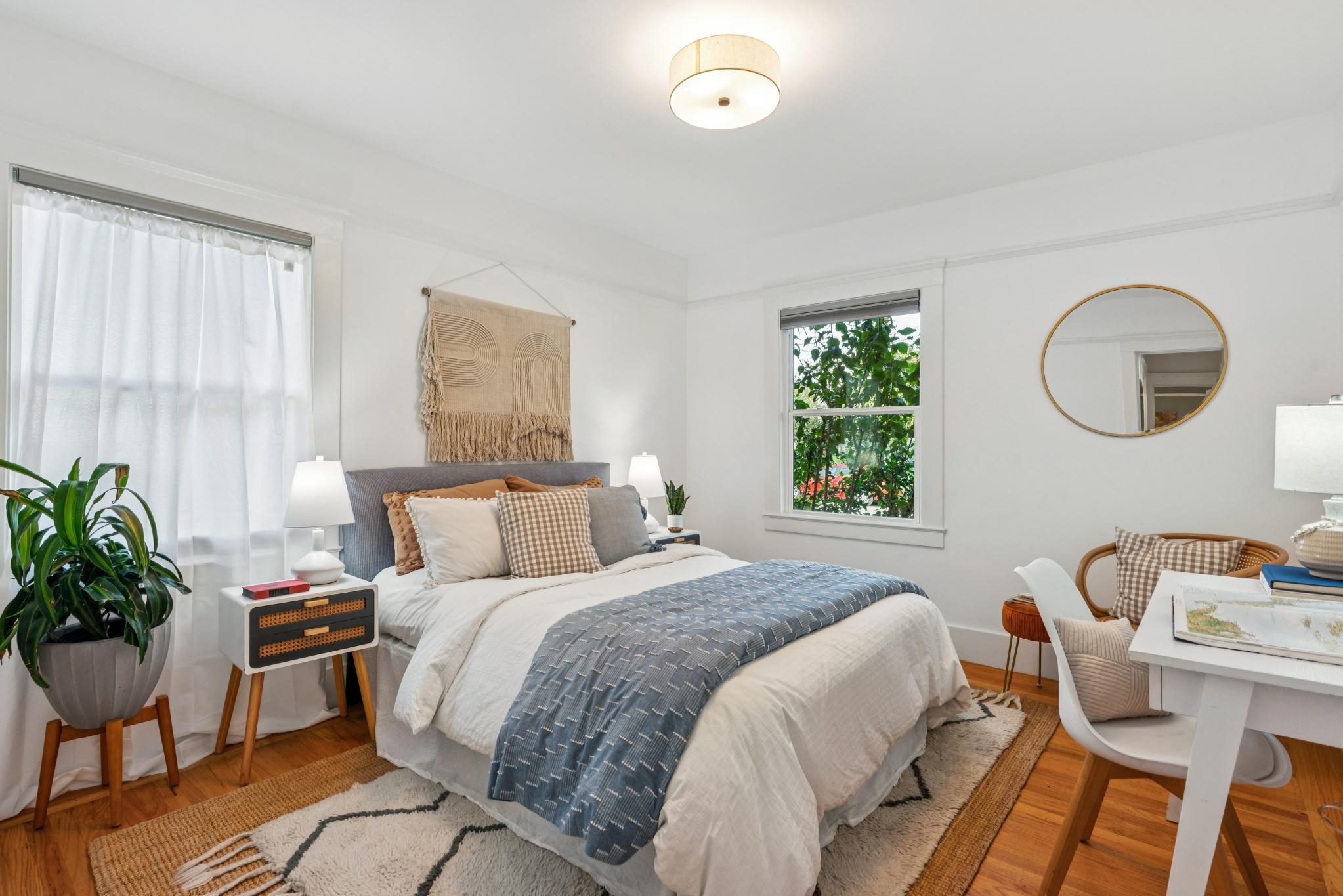 Detail Gallery Image 23 of 46 For 2728 Dohr Street, Berkeley,  CA 94702-2313 - 3 Beds | 2 Baths