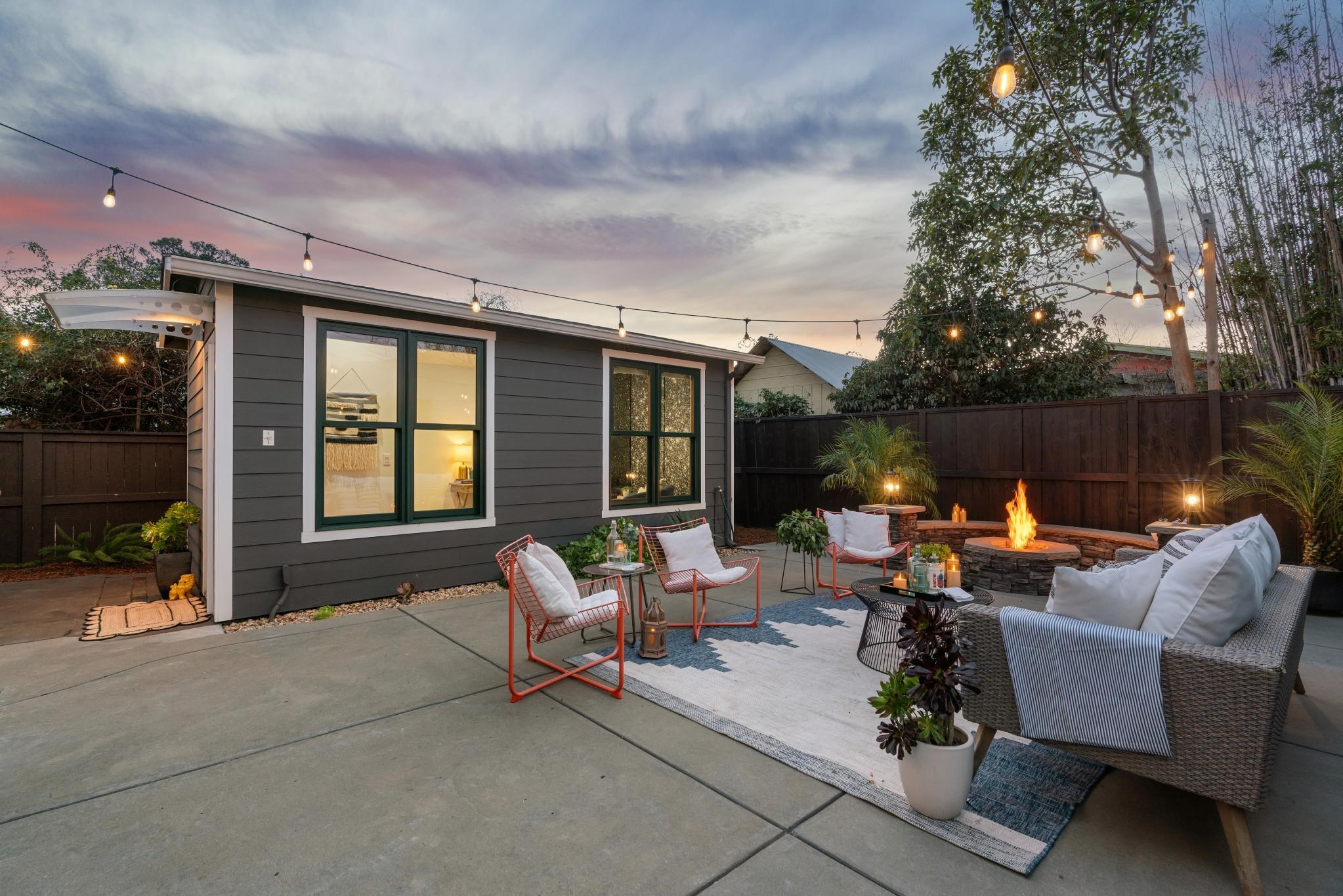 Detail Gallery Image 31 of 46 For 2728 Dohr Street, Berkeley,  CA 94702-2313 - 3 Beds | 2 Baths