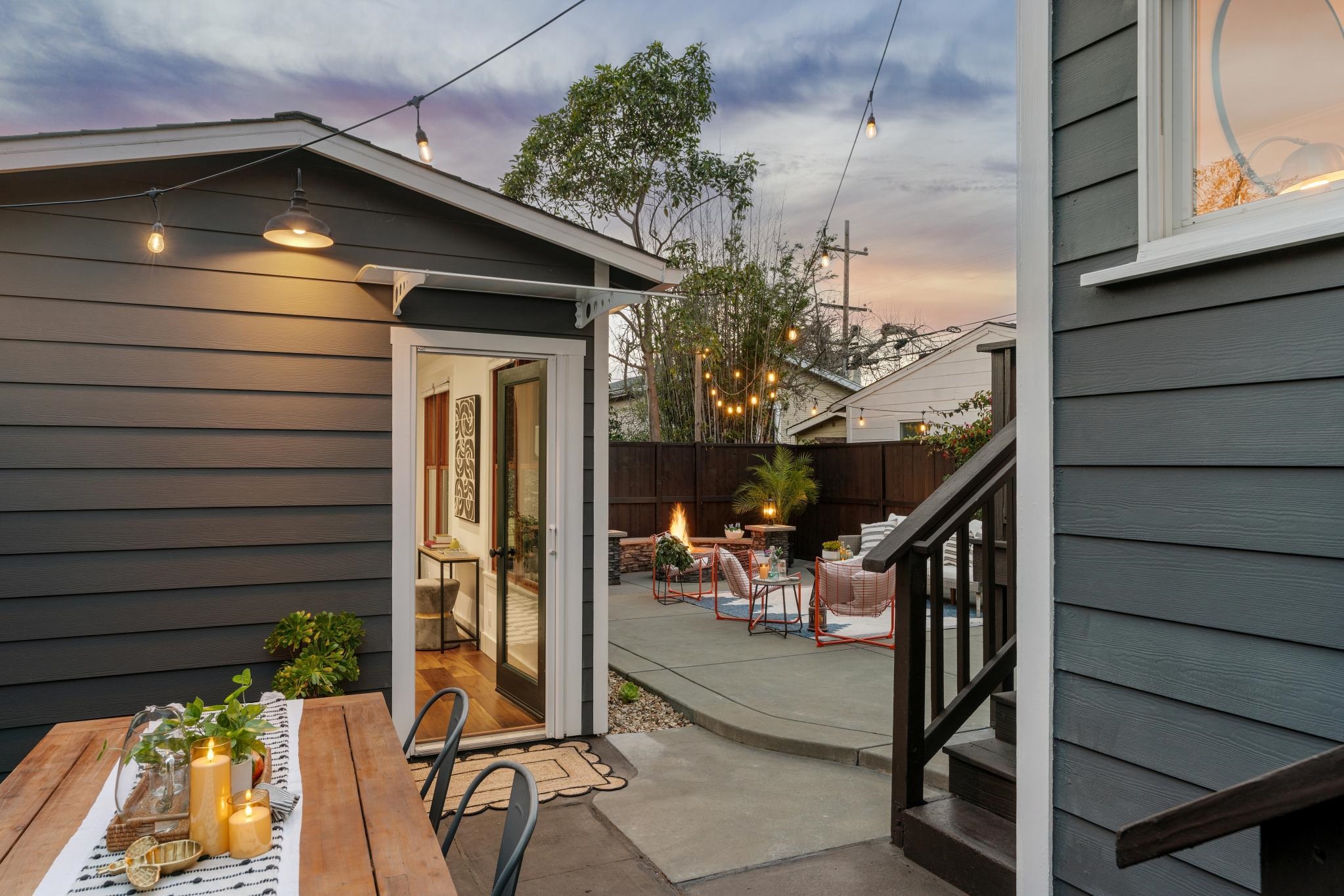 Detail Gallery Image 32 of 46 For 2728 Dohr Street, Berkeley,  CA 94702-2313 - 3 Beds | 2 Baths