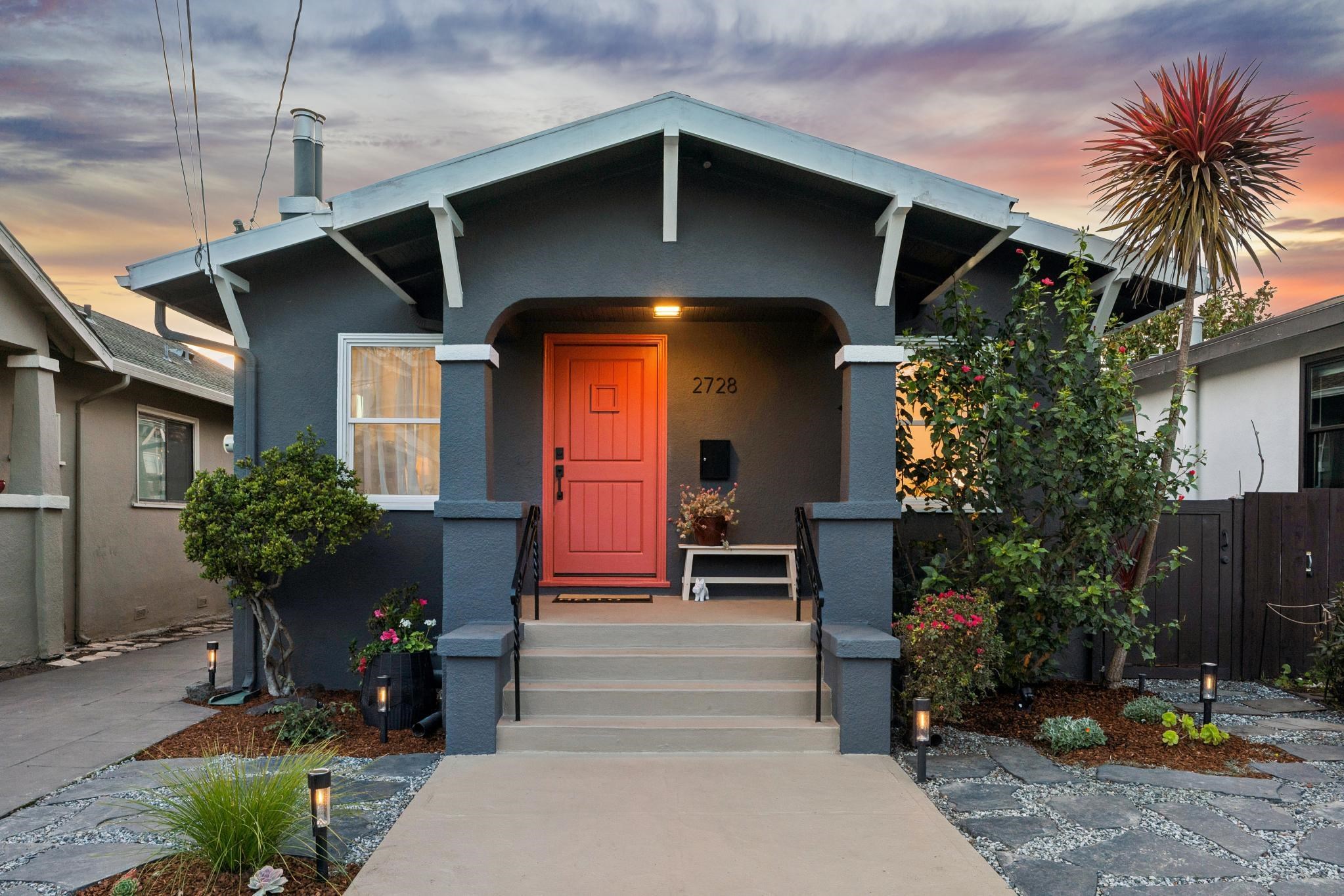 Detail Gallery Image 45 of 46 For 2728 Dohr Street, Berkeley,  CA 94702-2313 - 3 Beds | 2 Baths