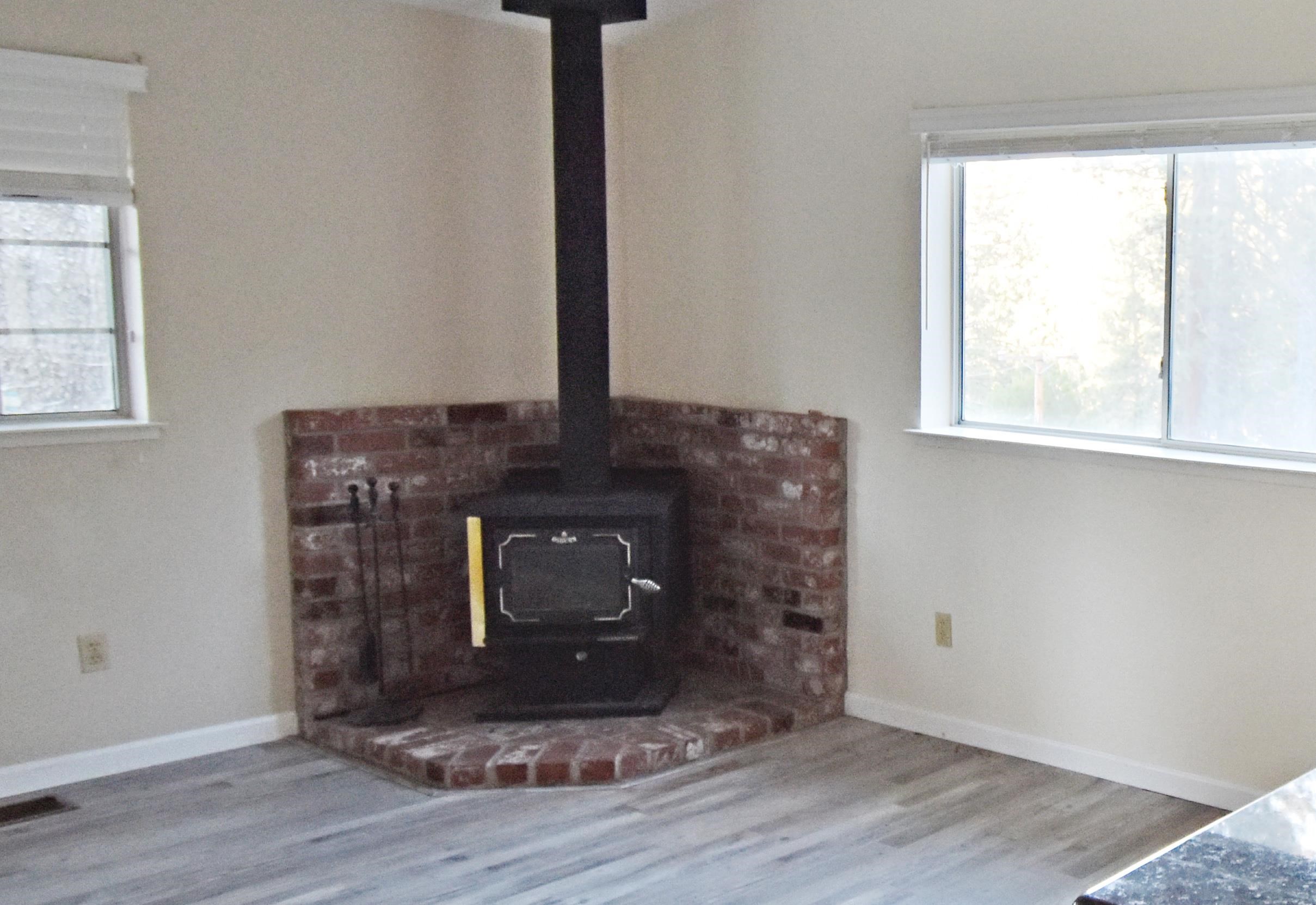 Detail Gallery Image 11 of 40 For 19283 James Circle, Groveland,  CA 95321 - 3 Beds | 2 Baths