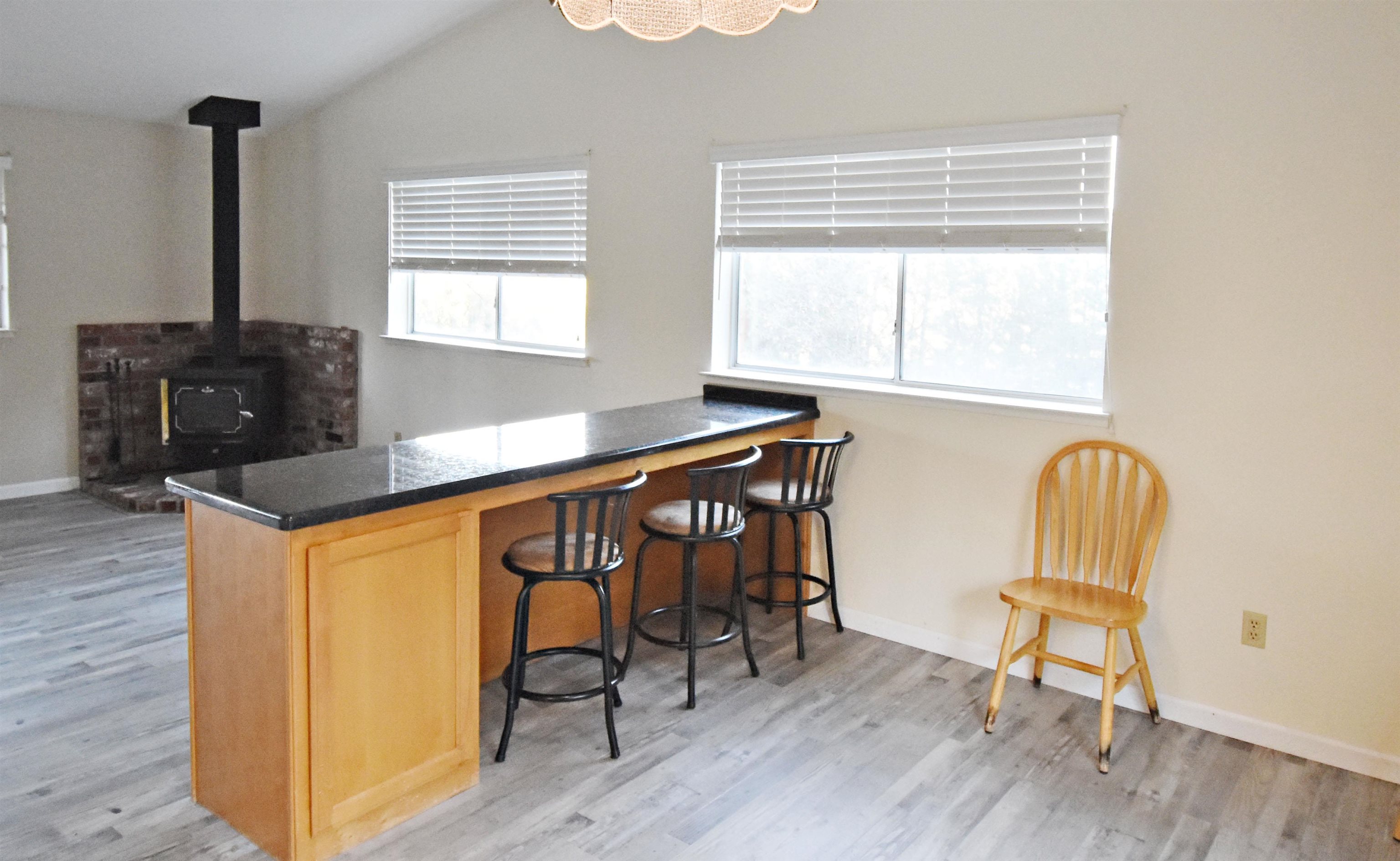 Detail Gallery Image 10 of 40 For 19283 James Circle, Groveland,  CA 95321 - 3 Beds | 2 Baths