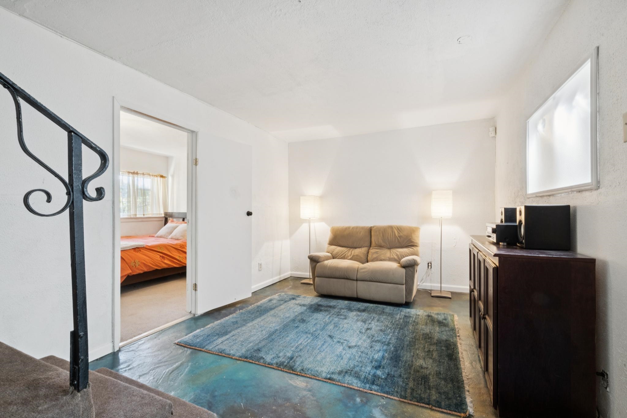 Detail Gallery Image 36 of 52 For 10768 Sheldon St, Oakland,  CA 94605 - 3 Beds | 2 Baths