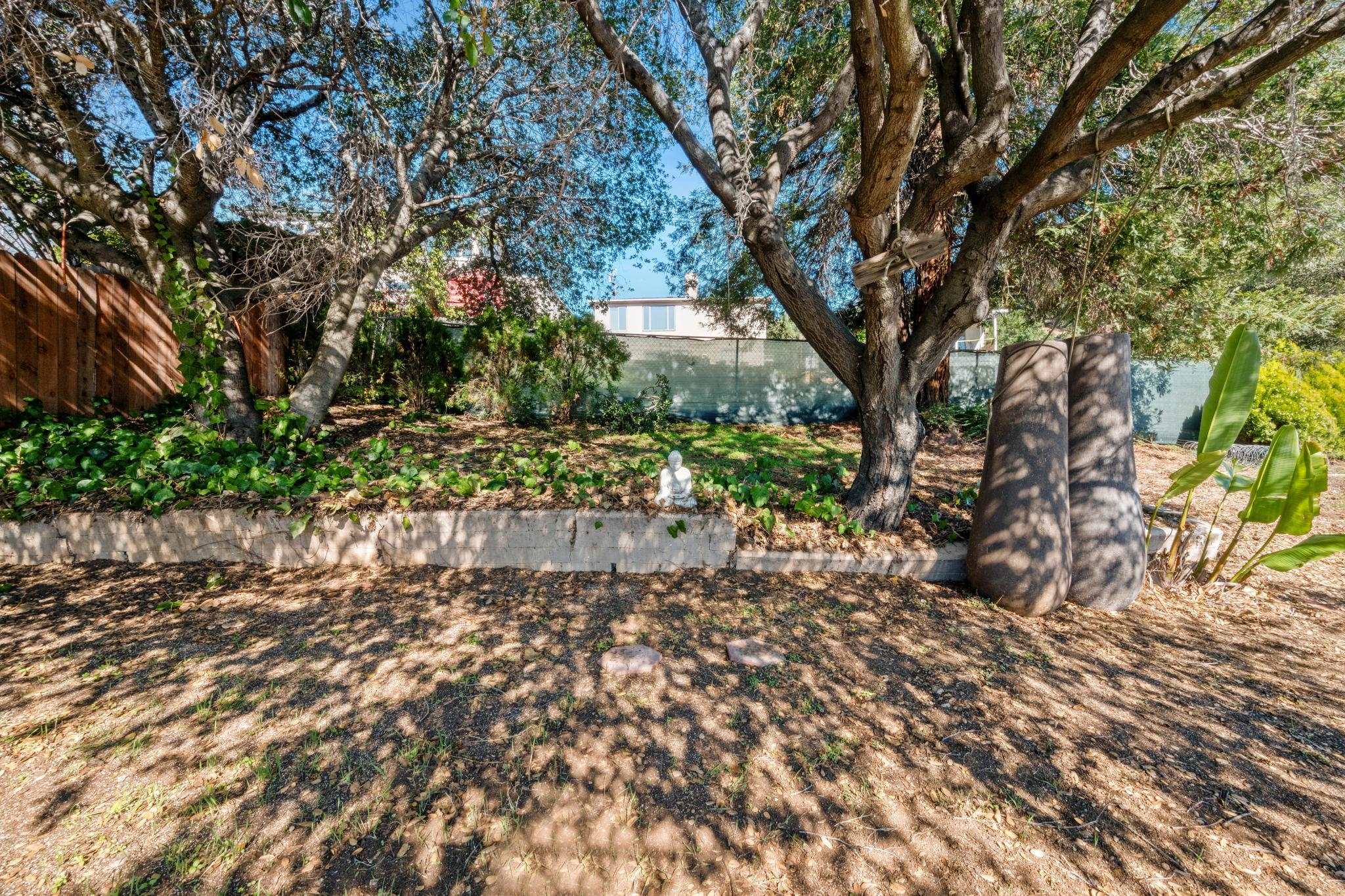 Detail Gallery Image 44 of 52 For 10768 Sheldon St, Oakland,  CA 94605 - 3 Beds | 2 Baths