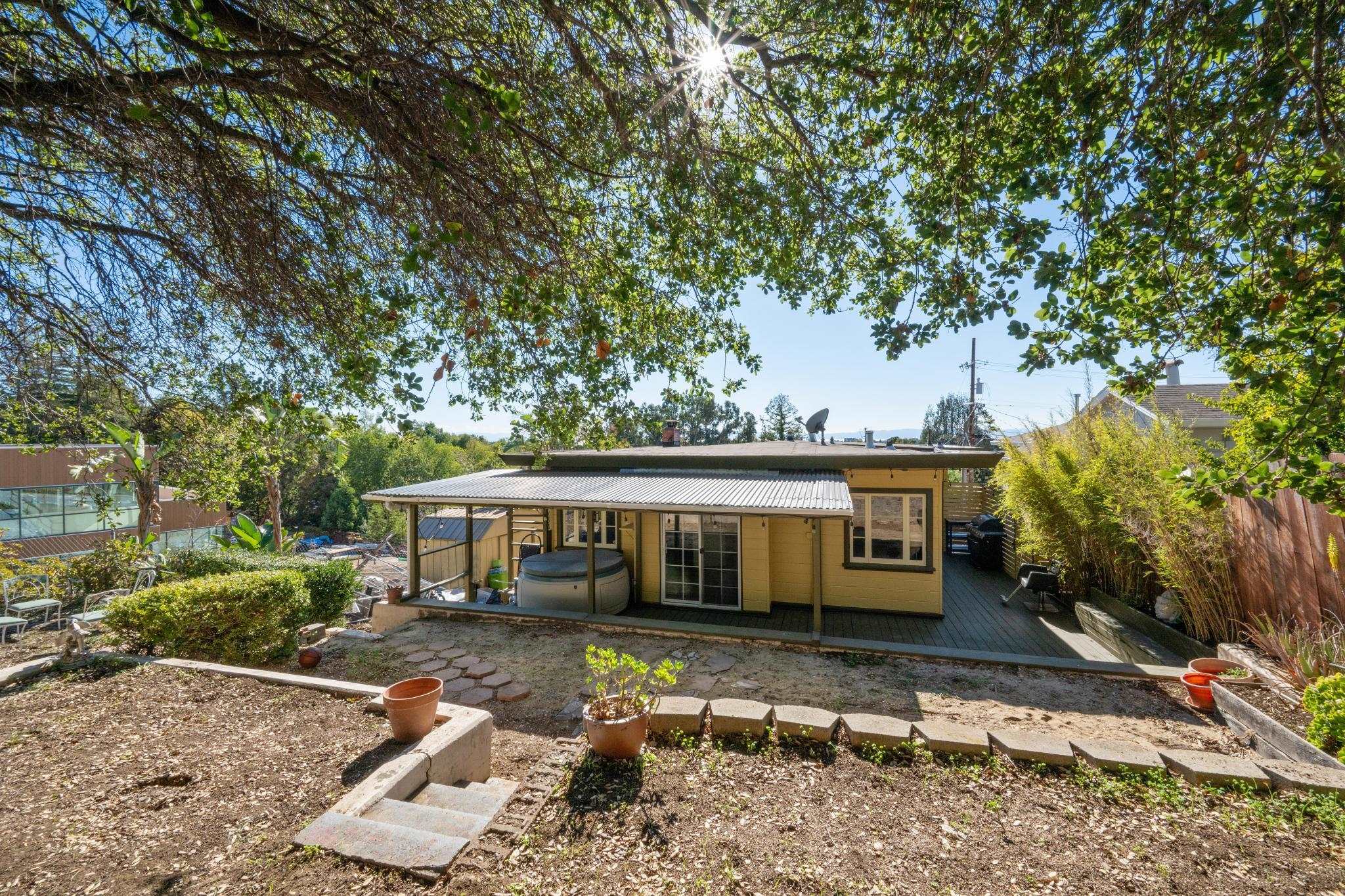 Detail Gallery Image 51 of 52 For 10768 Sheldon St, Oakland,  CA 94605 - 3 Beds | 2 Baths