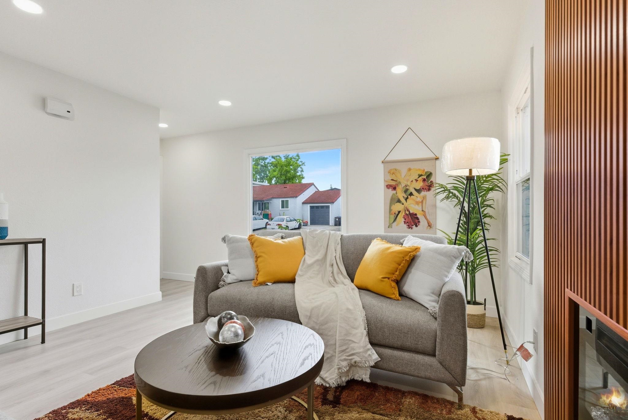 Detail Gallery Image 8 of 30 For 2270 Vestal Avenue, Castro Valley,  CA 94546 - 3 Beds | 2 Baths