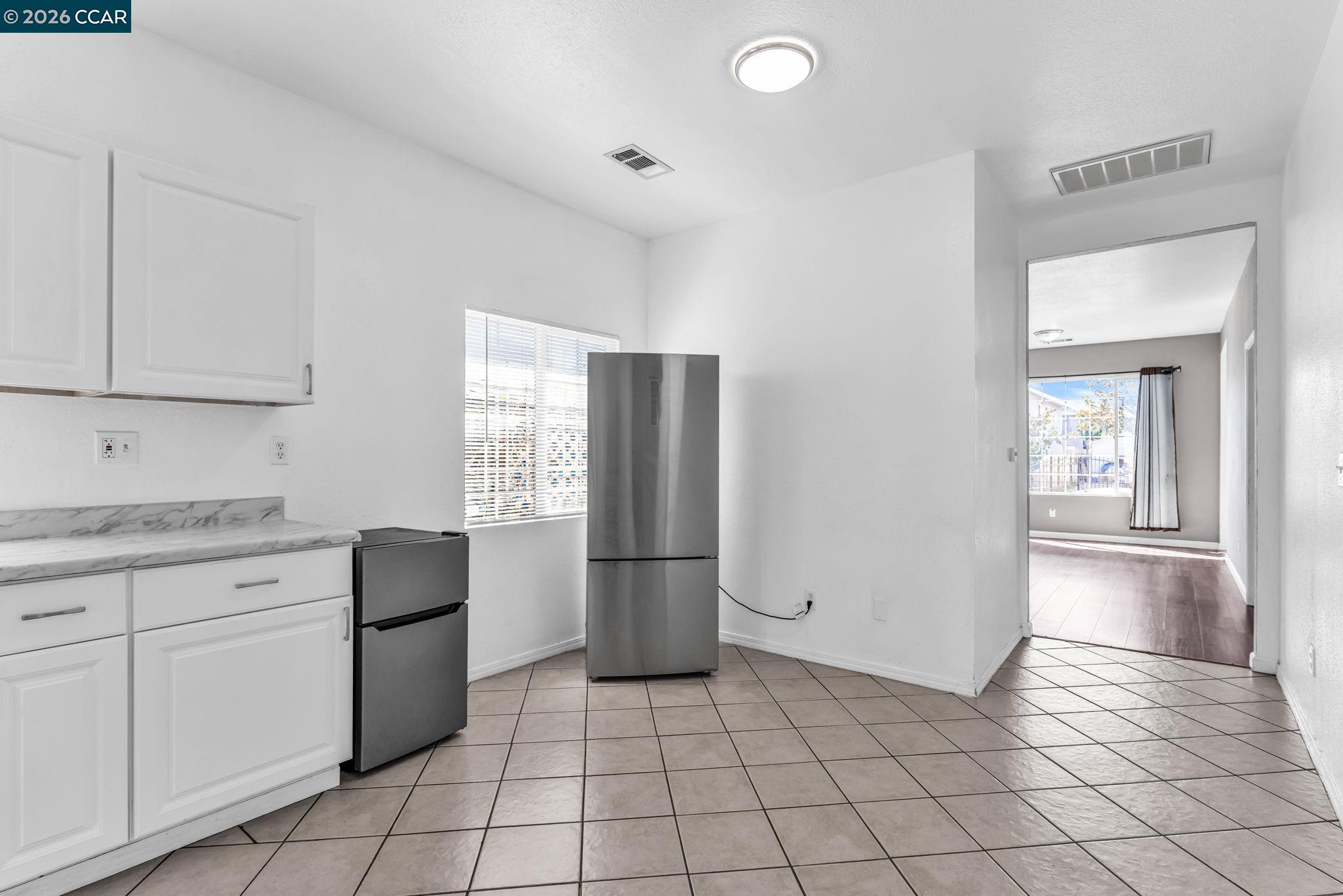 Detail Gallery Image 17 of 30 For 528 S 29th St, Richmond,  CA 94804 - 3 Beds | 1/1 Baths