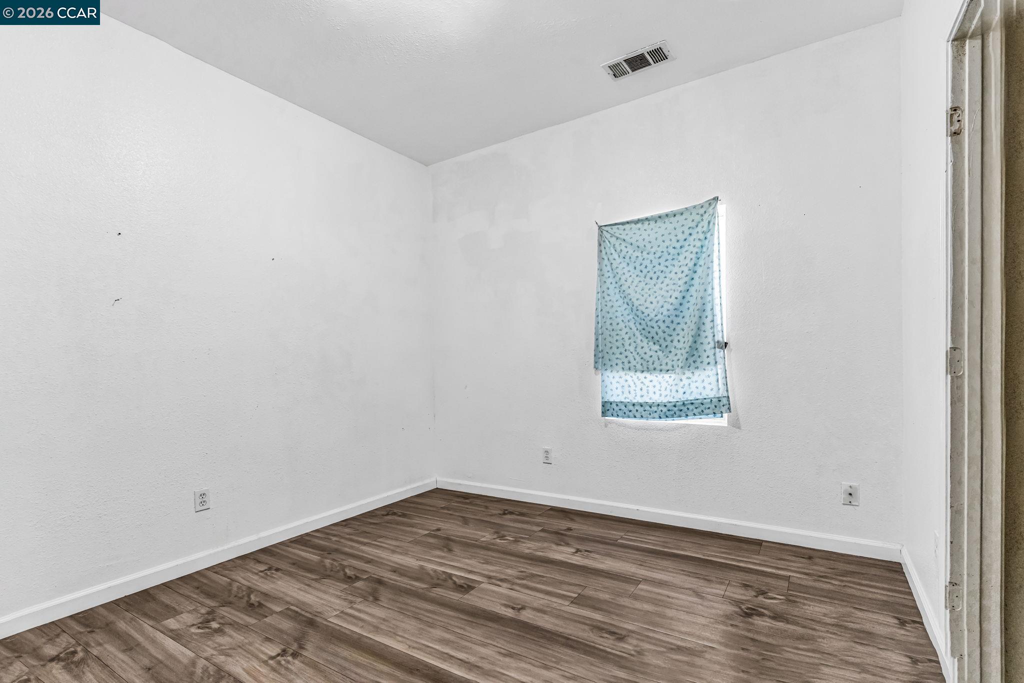 Detail Gallery Image 22 of 30 For 528 S 29th St, Richmond,  CA 94804 - 3 Beds | 1/1 Baths