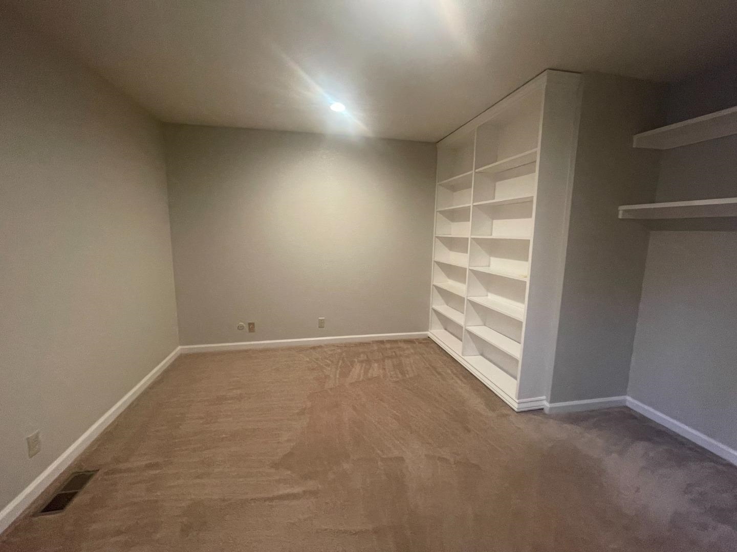 Detail Gallery Image 11 of 15 For 10281 Parlett Pl, Cupertino,  CA 95014 - 3 Beds | 2 Baths