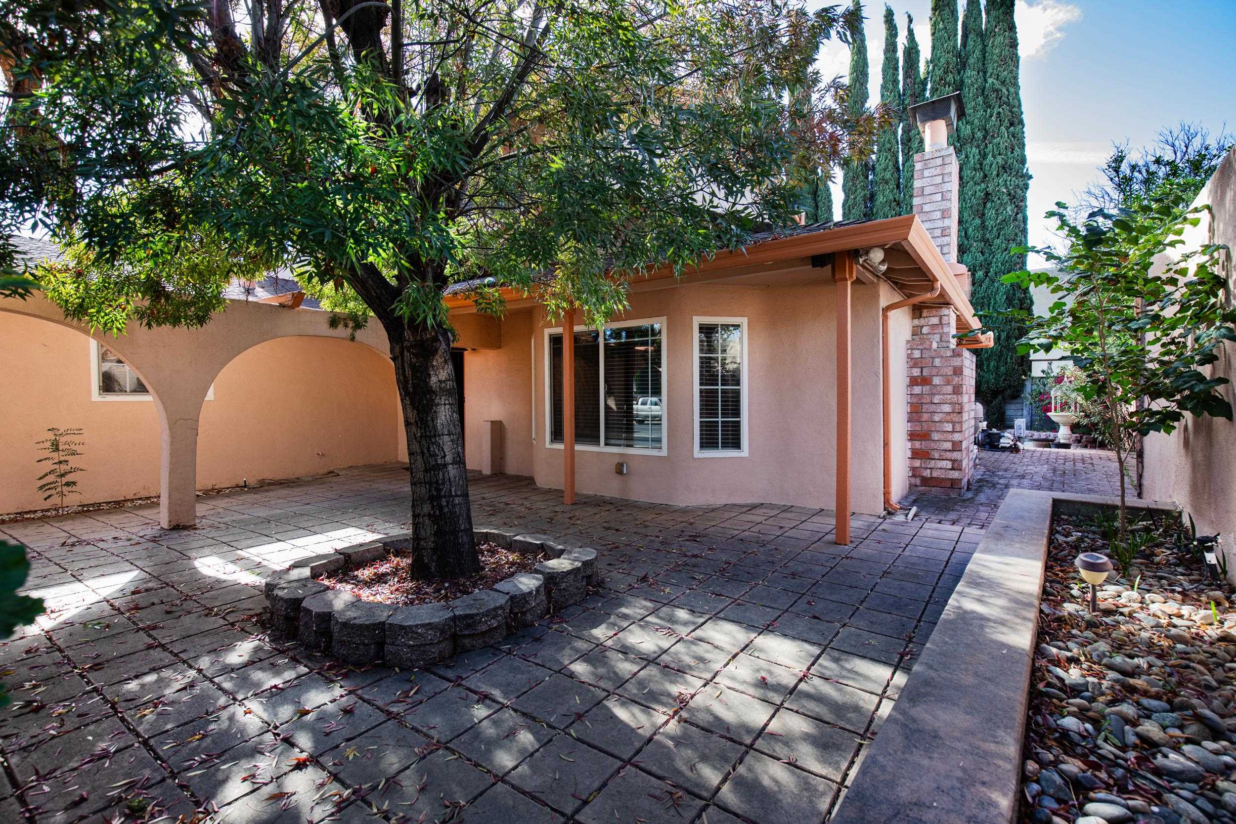 Detail Gallery Image 3 of 56 For 3241 Arnaudo Ln, Tracy,  CA 95376 - 3 Beds | 2/1 Baths