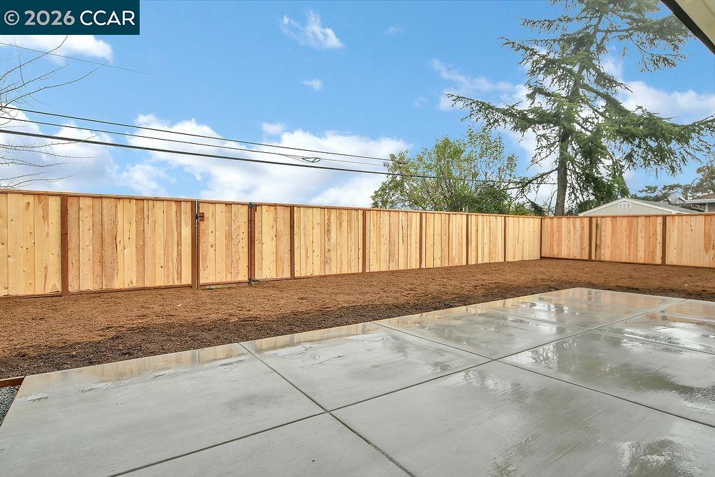 Detail Gallery Image 19 of 31 For 4129 Cabrilho Dr, Martinez,  CA 94555-3 - 3 Beds | 1 Baths