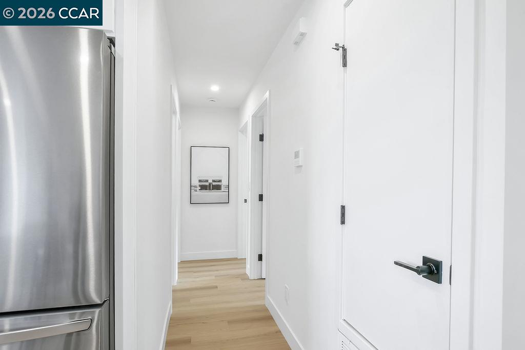 Detail Gallery Image 10 of 31 For 4129 Cabrilho Dr, Martinez,  CA 94555-3 - 3 Beds | 1 Baths