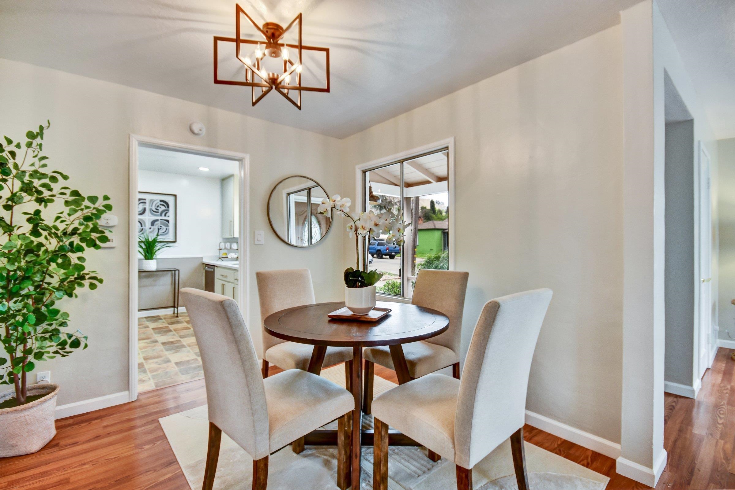 Detail Gallery Image 12 of 43 For 1757 143rd Ave, San Leandro,  CA 94578 - 2 Beds | 1 Baths