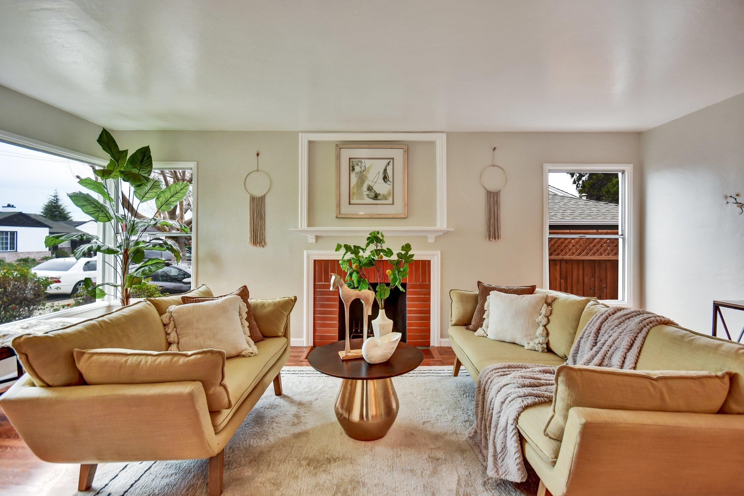 Detail Gallery Image 8 of 43 For 1757 143rd Ave, San Leandro,  CA 94578 - 2 Beds | 1 Baths