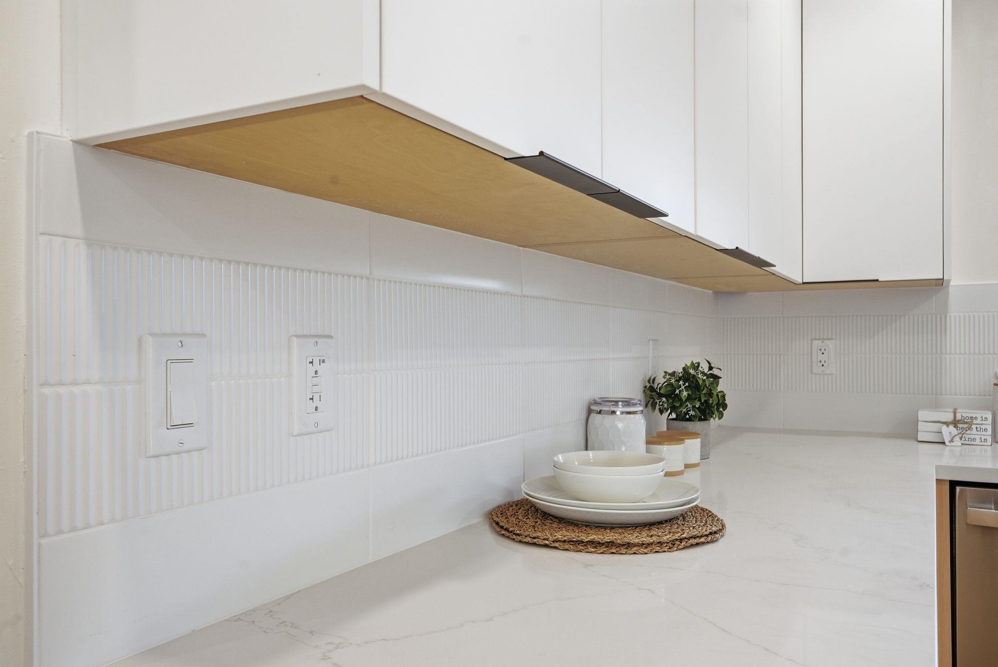 Detail Gallery Image 16 of 36 For 1594 Hallbrook Dr, San Jose,  CA 95118 - 4 Beds | 2 Baths