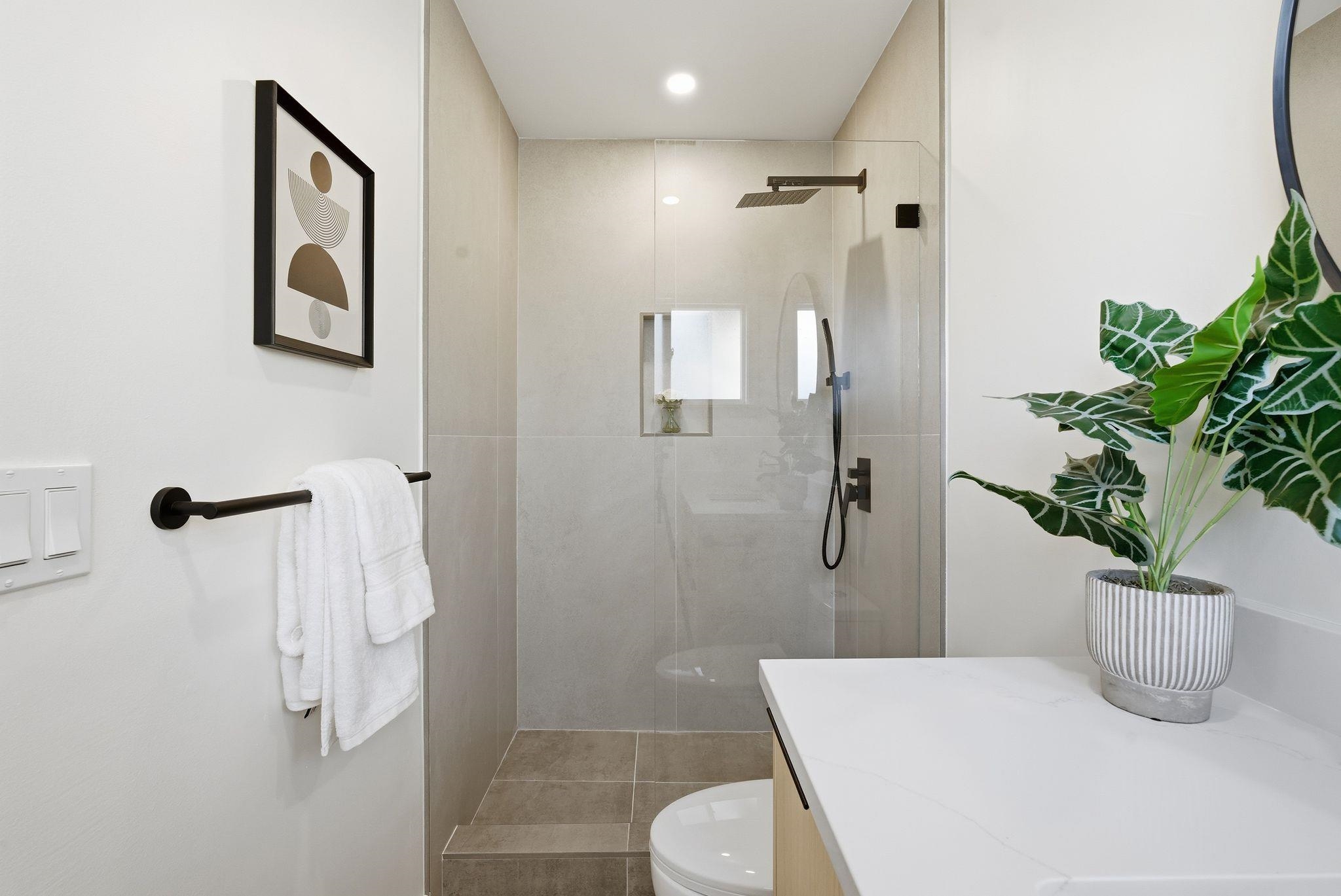 Detail Gallery Image 22 of 36 For 1594 Hallbrook Dr, San Jose,  CA 95118 - 4 Beds | 2 Baths