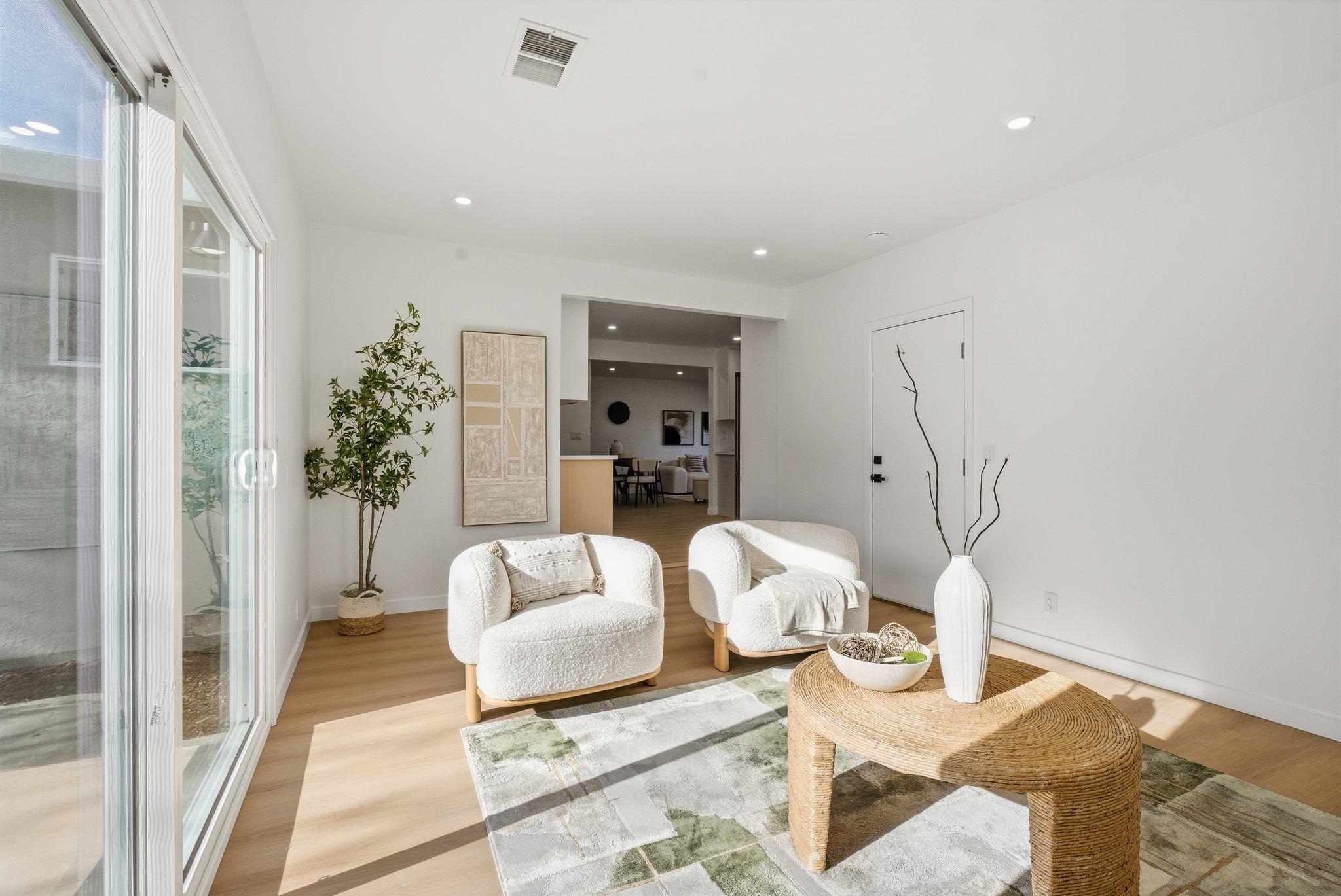 Detail Gallery Image 9 of 36 For 1594 Hallbrook Dr, San Jose,  CA 95118 - 4 Beds | 2 Baths