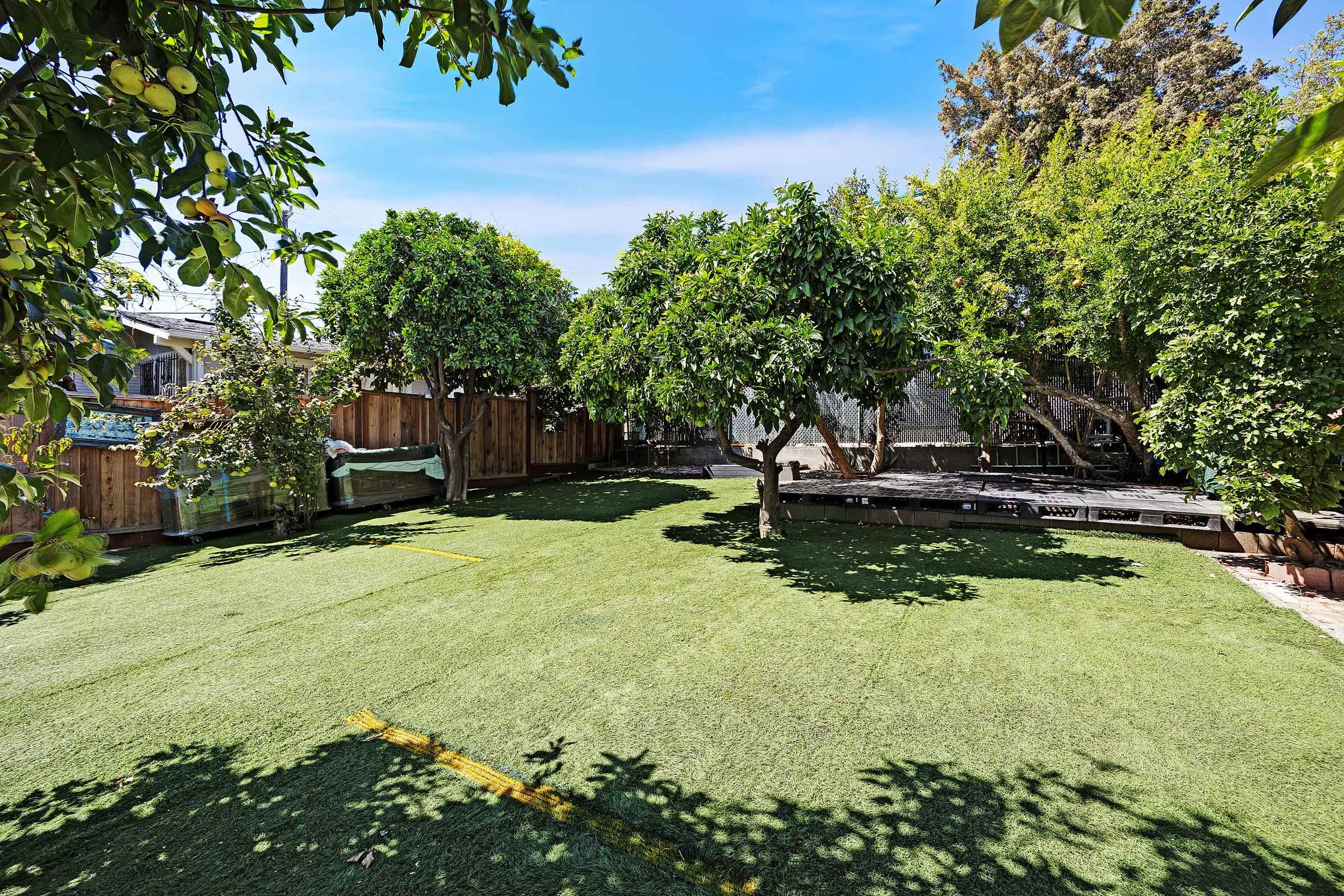 Detail Gallery Image 36 of 42 For 2309 High St, Oakland,  CA 94601 - 3 Beds | 2/1 Baths