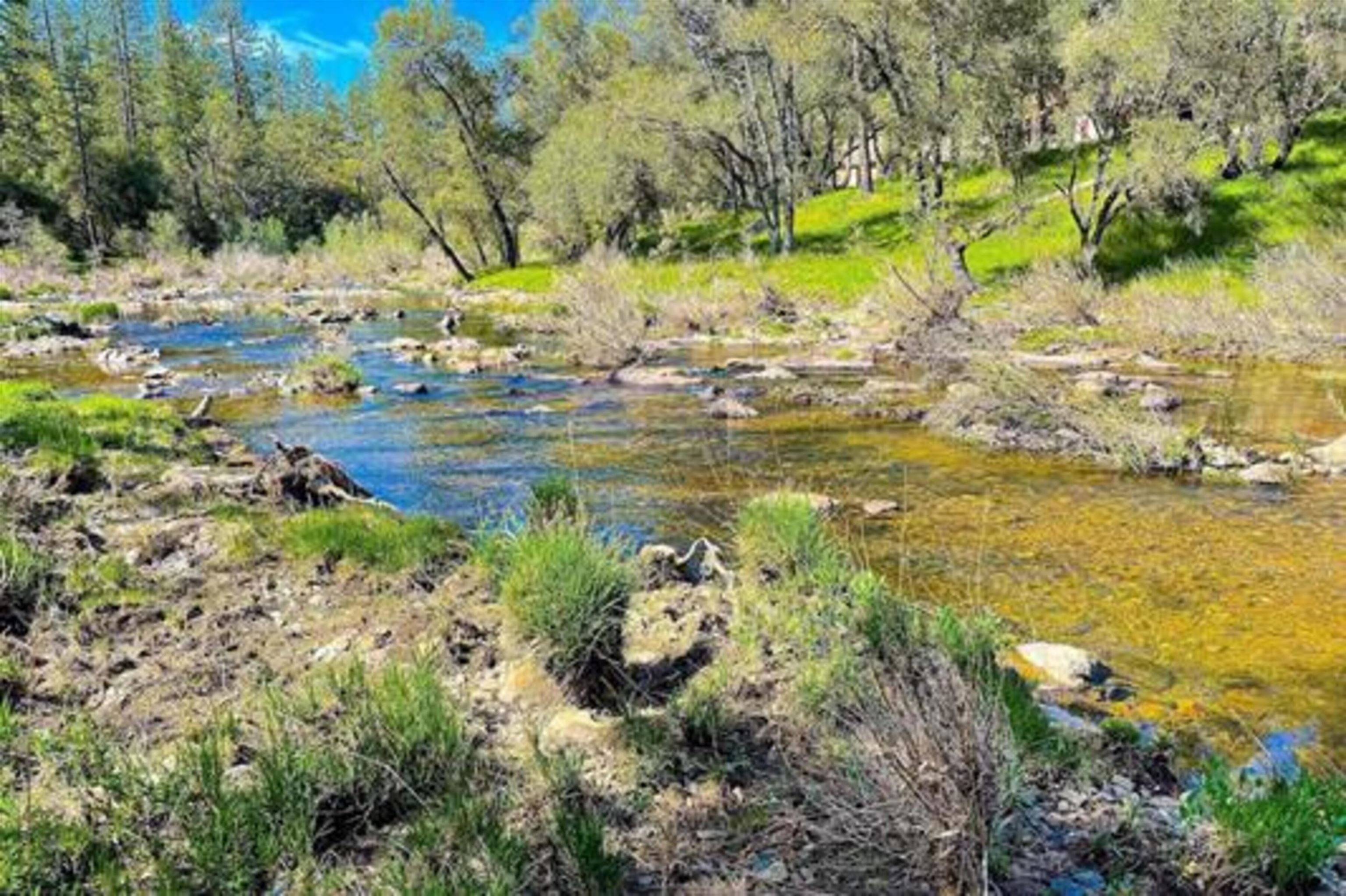 Detail Gallery Image 39 of 56 For 18996 Digger Pine St., Groveland,  CA 95321 - 2 Beds | 2 Baths