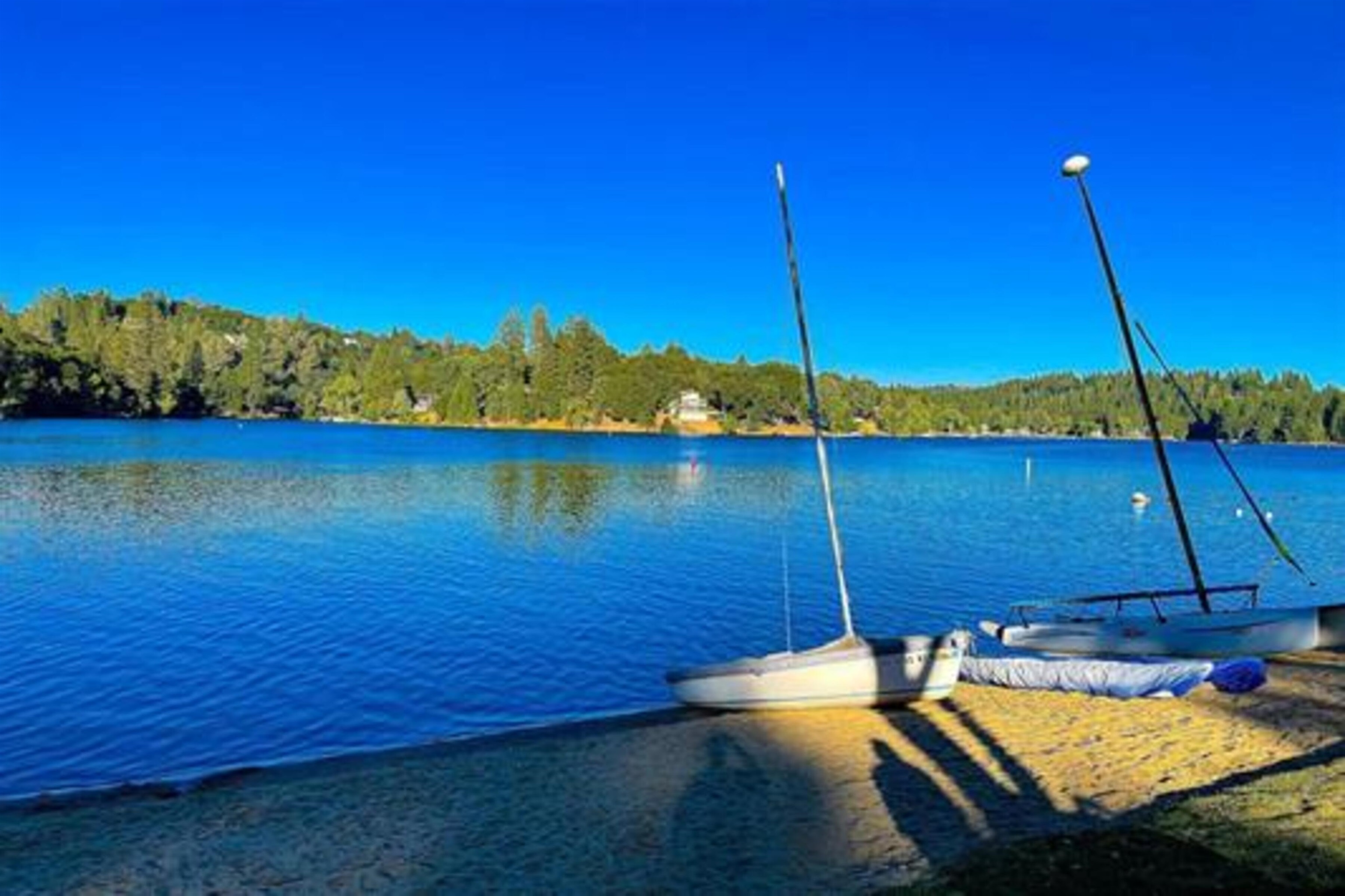 Detail Gallery Image 46 of 56 For 18996 Digger Pine St., Groveland,  CA 95321 - 2 Beds | 2 Baths