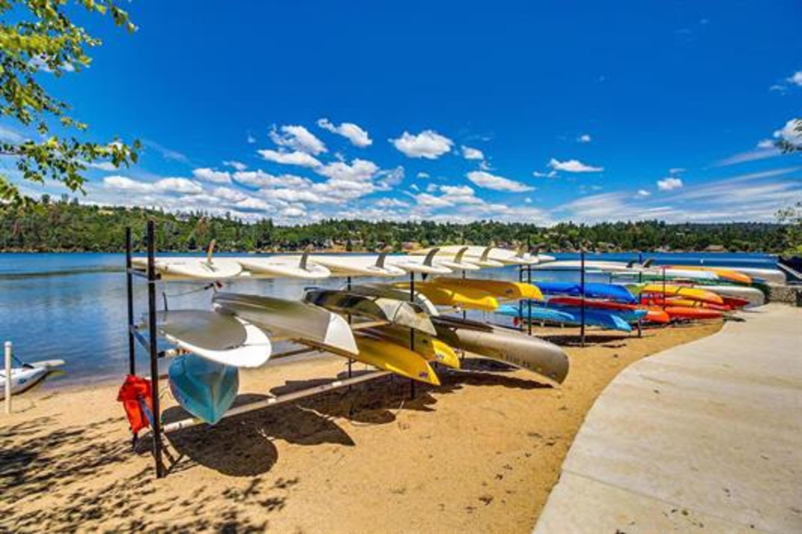 Detail Gallery Image 49 of 56 For 18996 Digger Pine St., Groveland,  CA 95321 - 2 Beds | 2 Baths