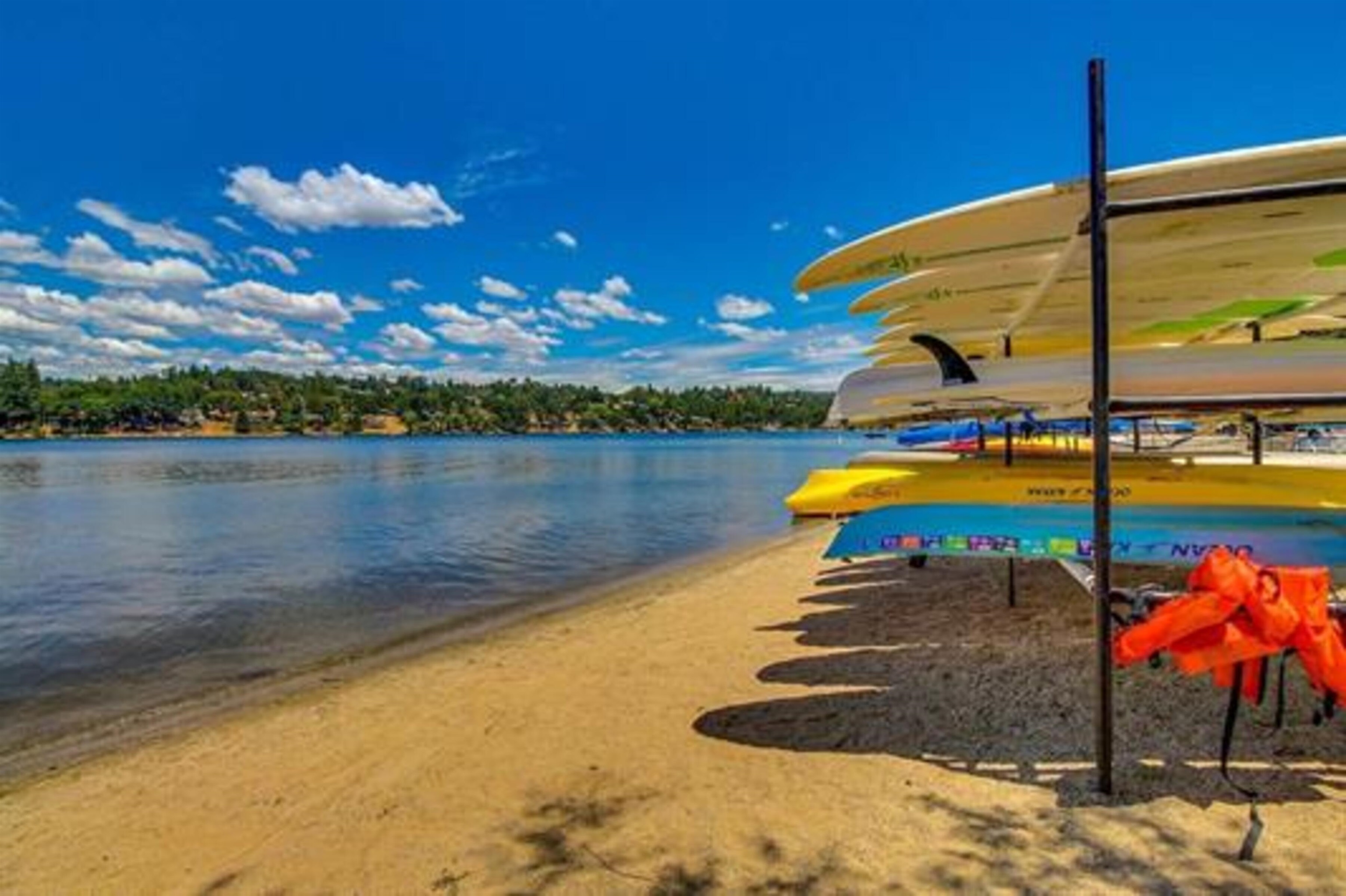 Detail Gallery Image 51 of 56 For 18996 Digger Pine St., Groveland,  CA 95321 - 2 Beds | 2 Baths