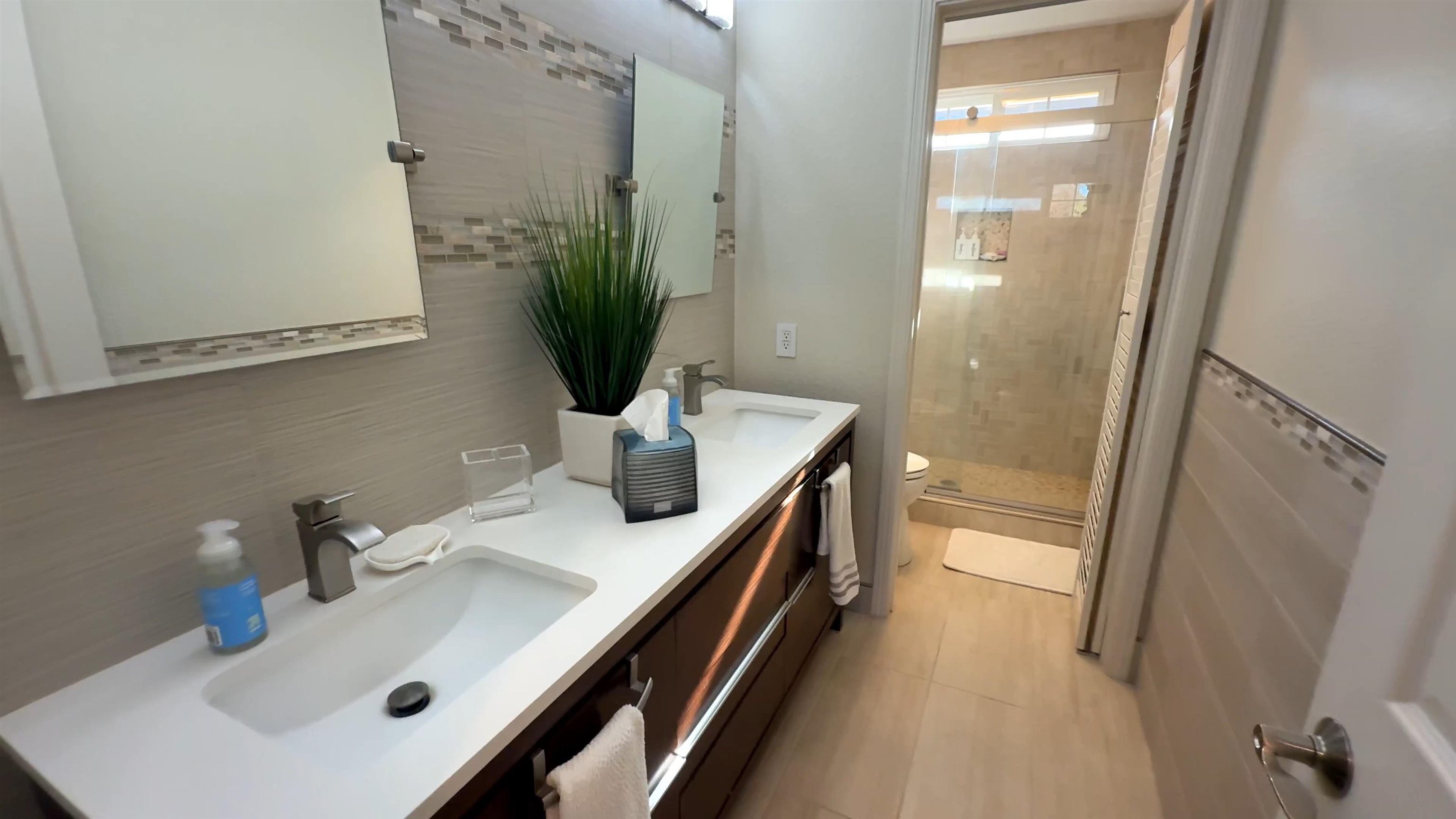 Detail Gallery Image 16 of 17 For 2270 Tamarisk Ct, Discovery Bay,  CA 94505 - 4 Beds | 3 Baths