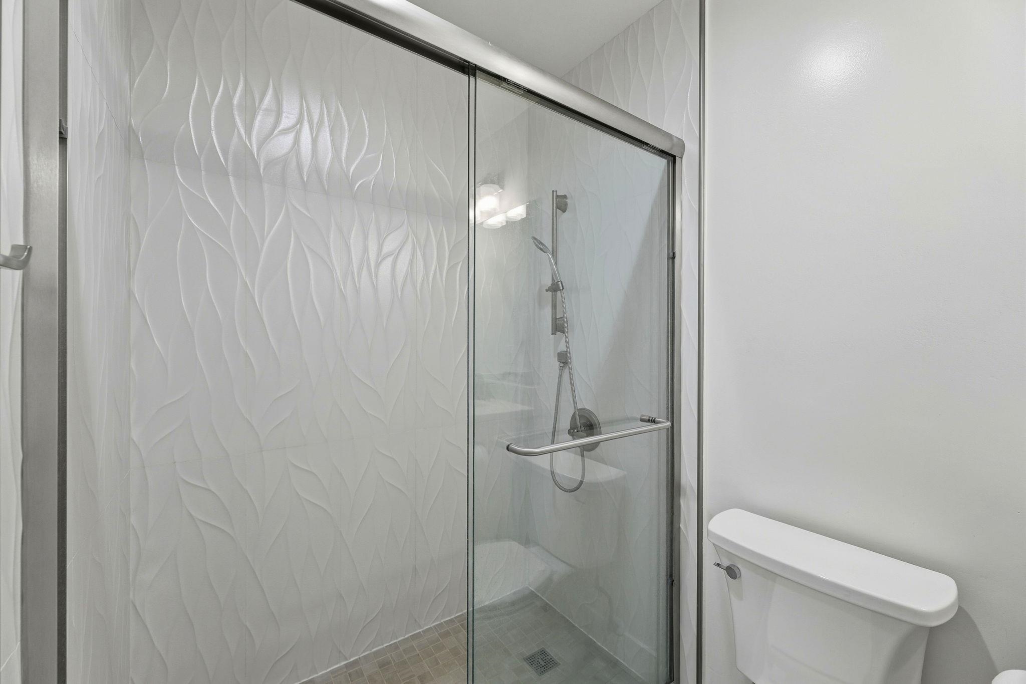 Detail Gallery Image 20 of 25 For 3467 Grass Valley Ct, San Jose,  CA 95127 - 4 Beds | 2 Baths