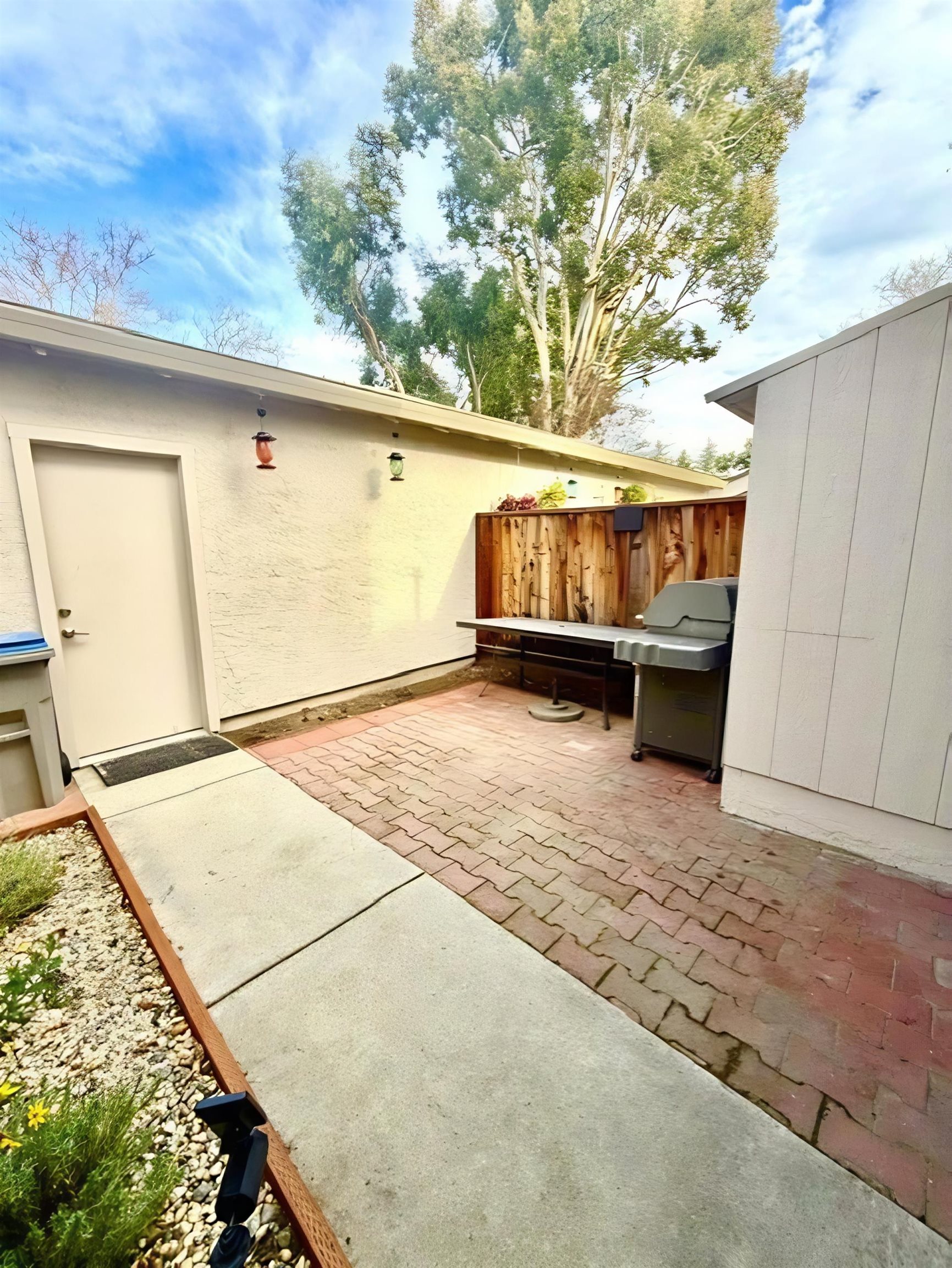 Detail Gallery Image 13 of 17 For 2925 Wycliffe Ct, San Jose,  CA 95148 - 2 Beds | 1/1 Baths