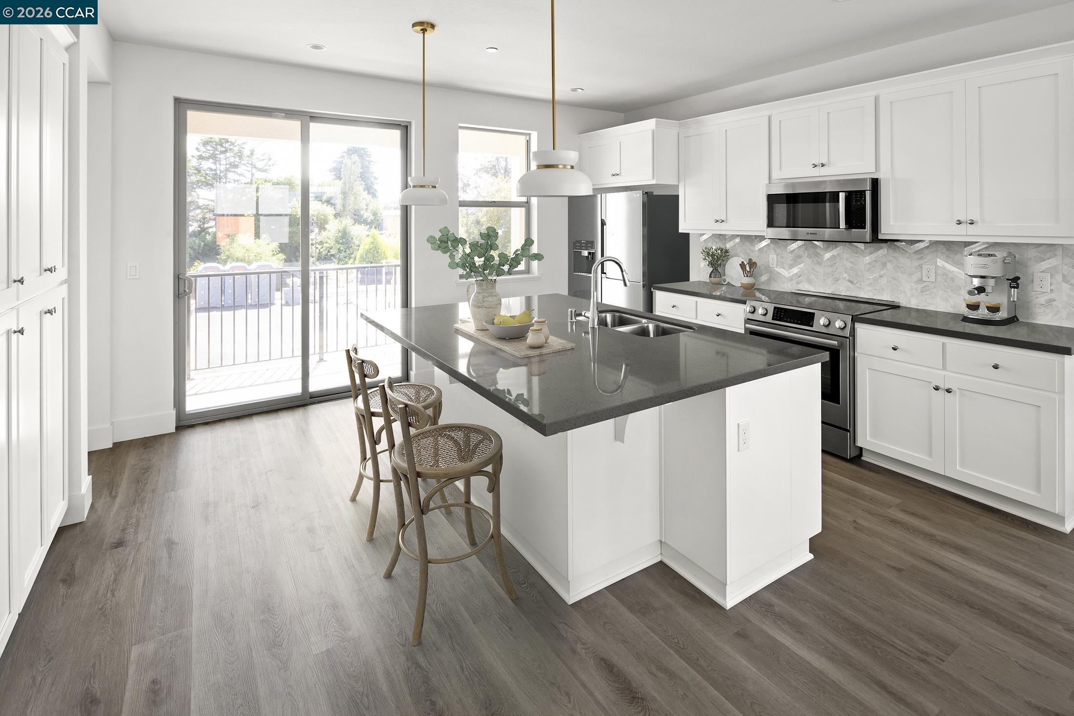 Front Image Thumbnail for CC41121500