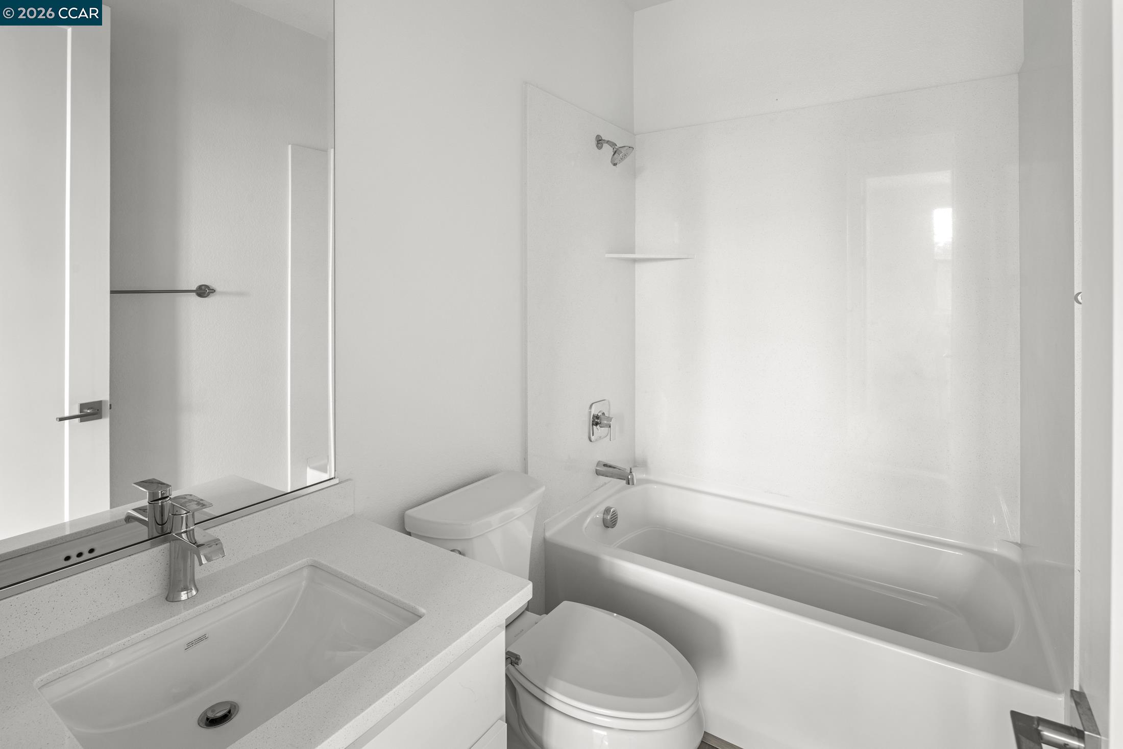 Detail Gallery Image 19 of 44 For 2802 Chattleton Lane, San Pablo,  CA 94806 - 3 Beds | 2/2 Baths