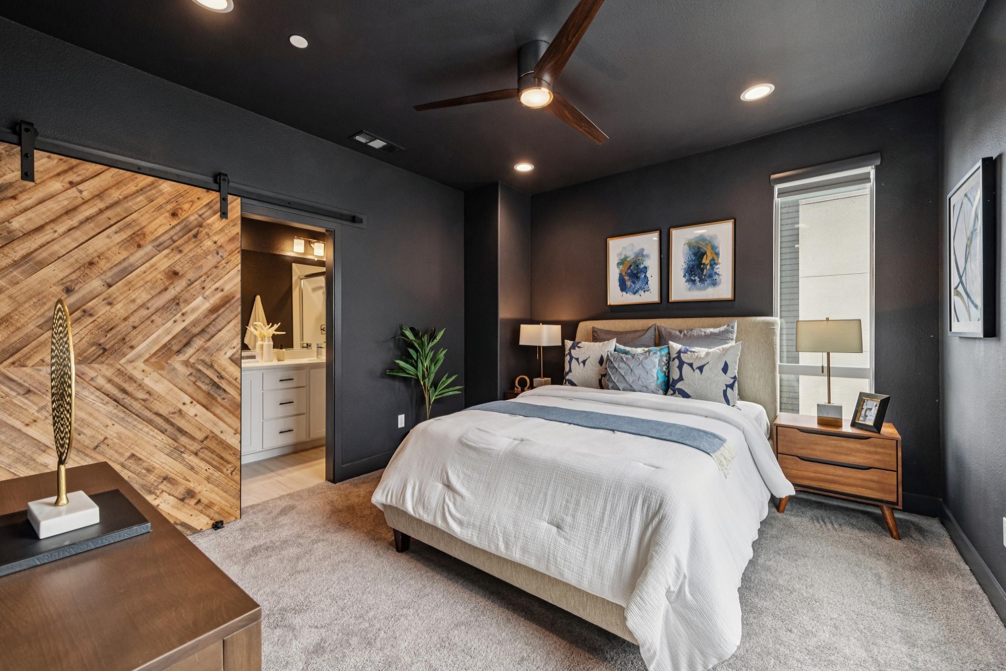 Photo #32: 41121501 Listing: Photo #32