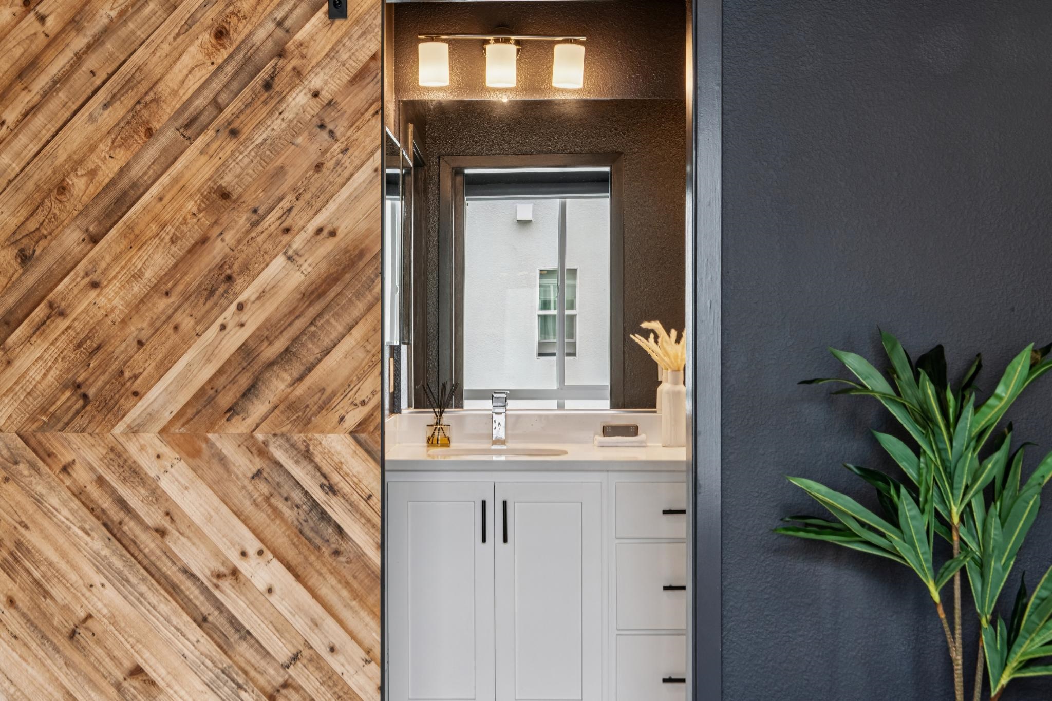 Photo #34: 41121501 Listing: Photo #34