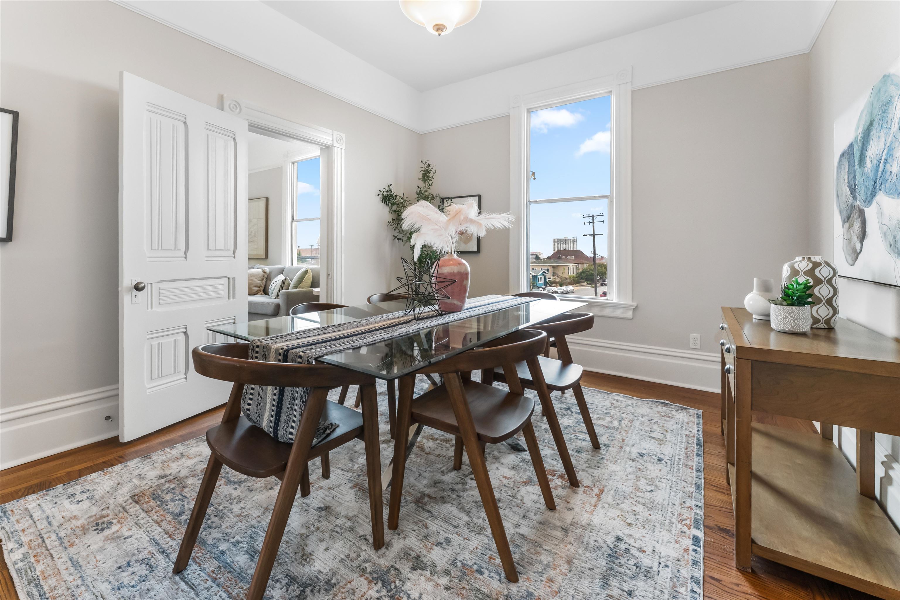 Detail Gallery Image 5 of 23 For 1046 Alcatraz Ave, Oakland,  CA 94608 - – Beds | – Baths